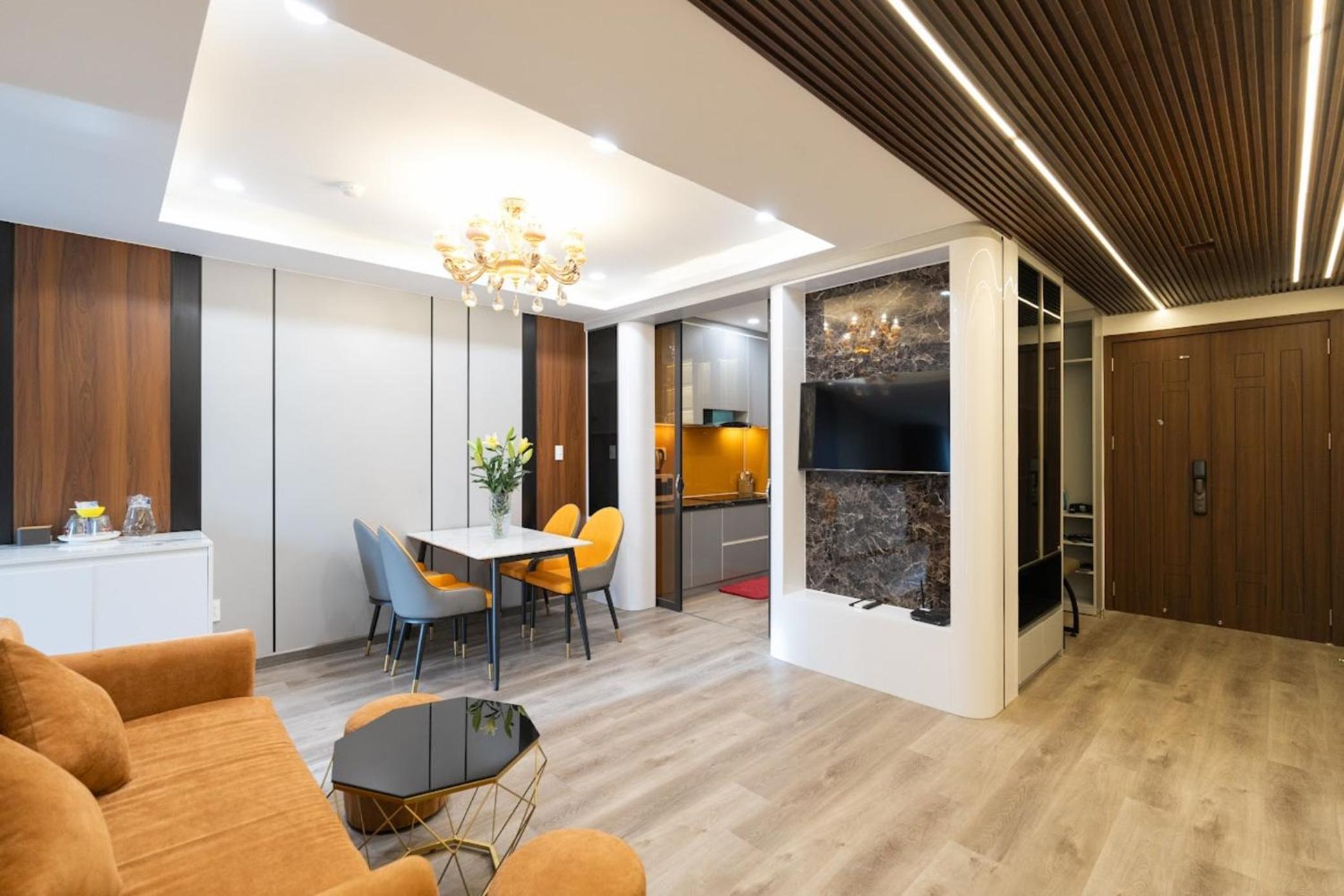 Three-Bedroom Premium Apartment with Balcony