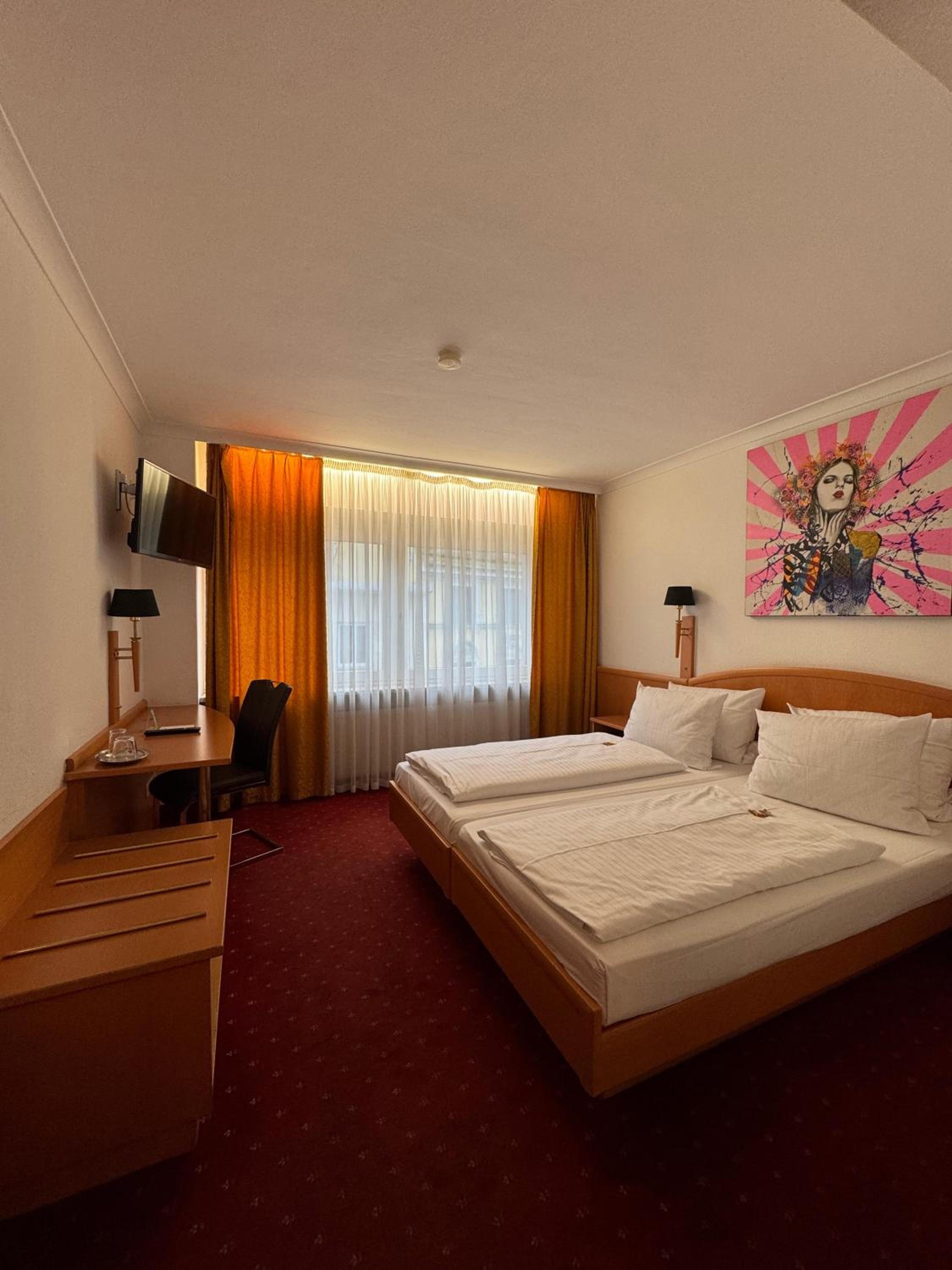 Standard Room, 1 Double Bed photo 3