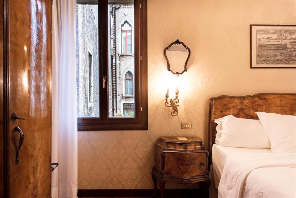 Deluxe Quadruple Room photo 3