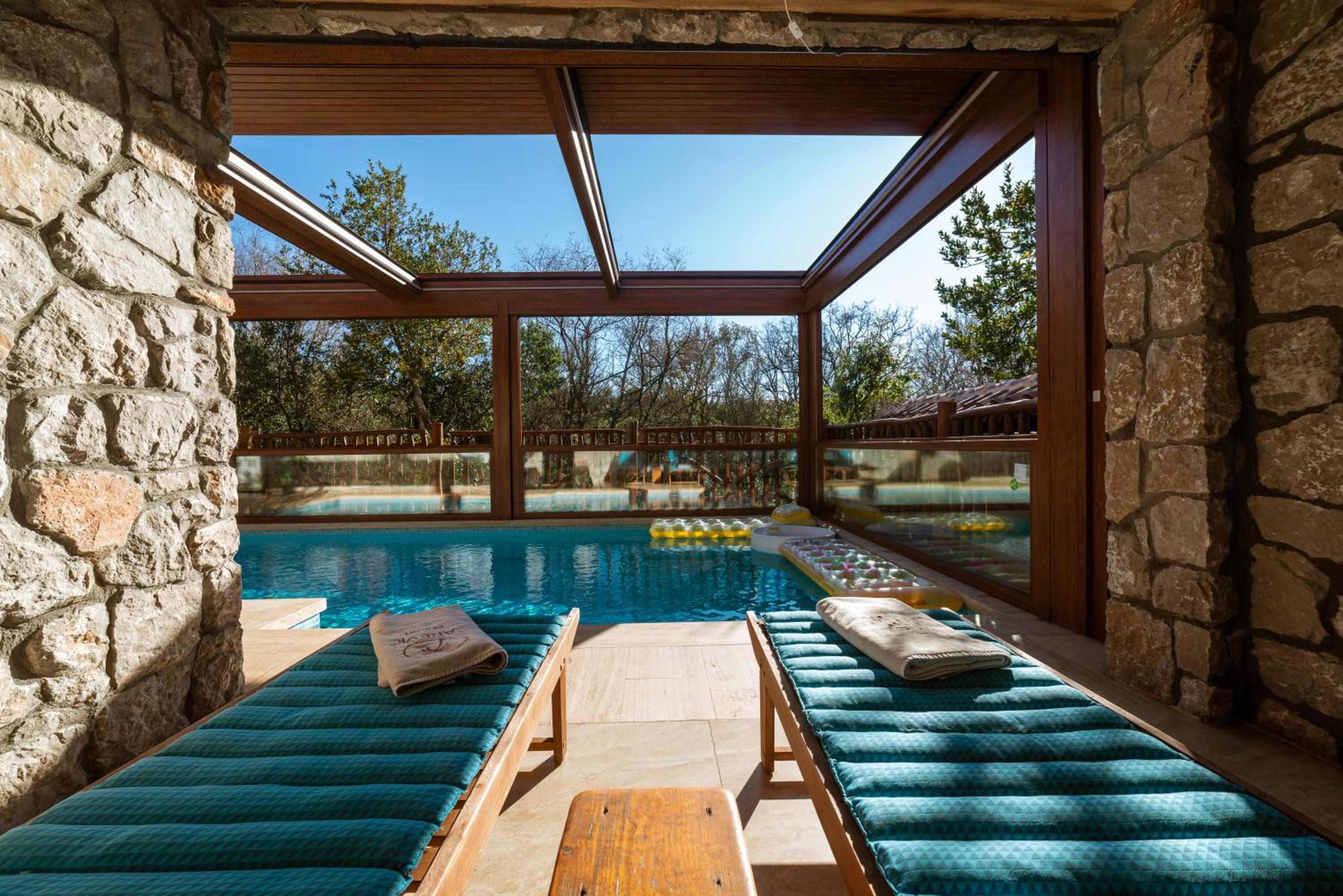 Two-Bedroom Villa with Heated Indoor Pool photo 2