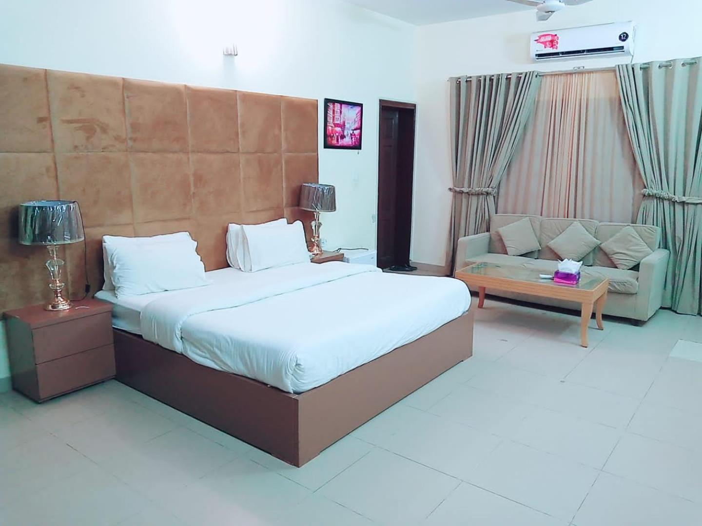Deluxe Double Room photo 2