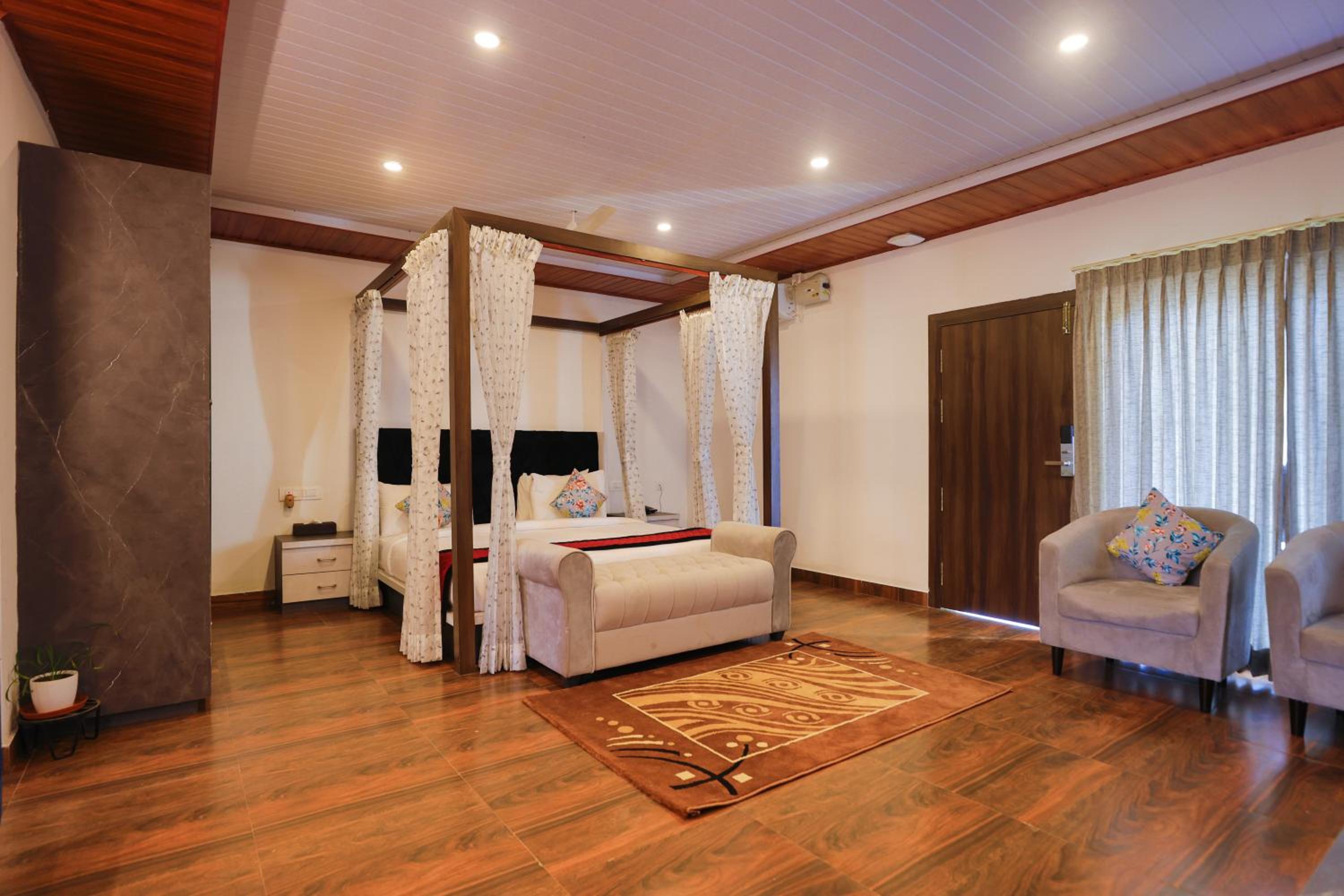 Junior Suite - Photo 8