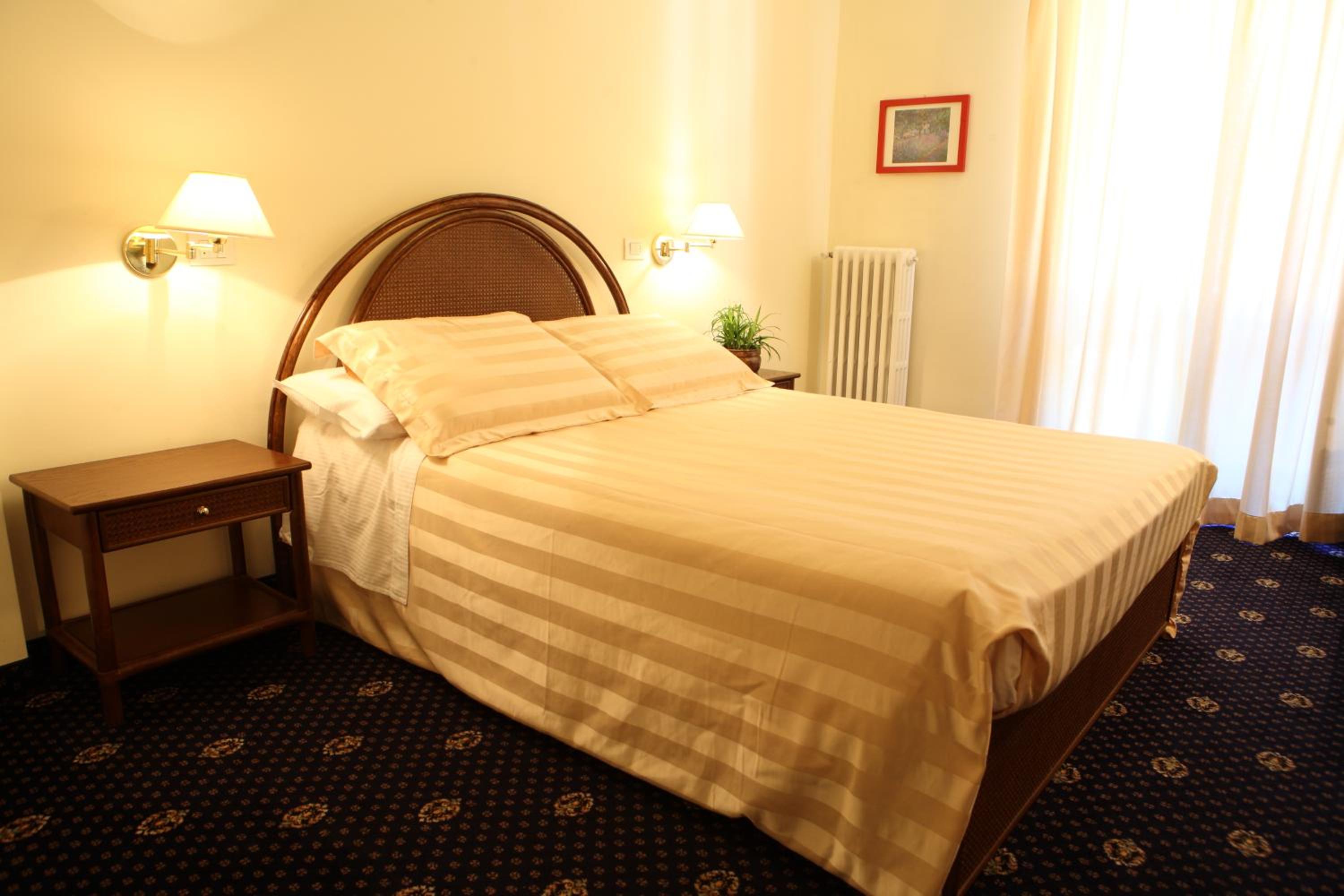 Double or Twin Room with View photo 2