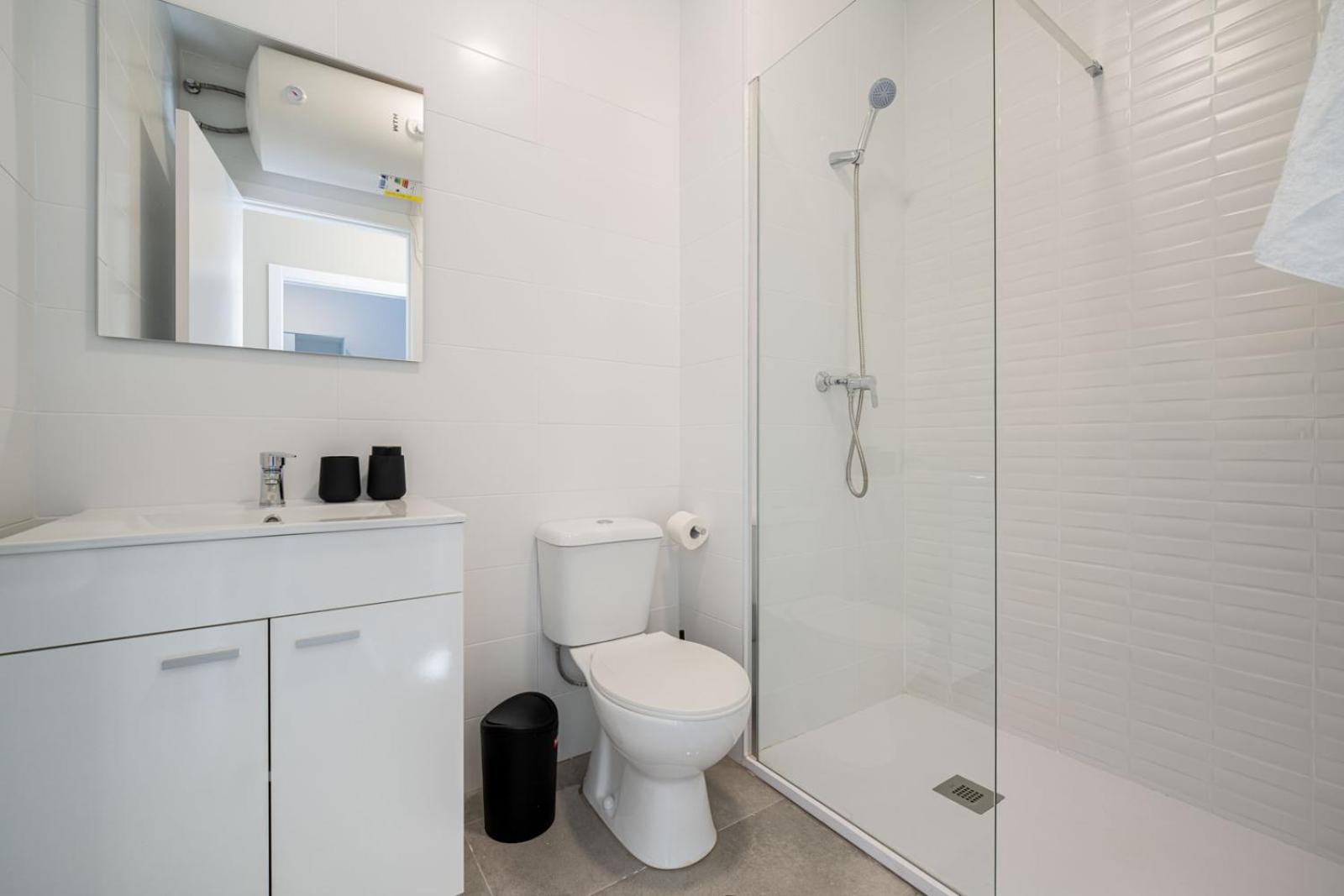One-Bedroom Deluxe Apartment photo 2