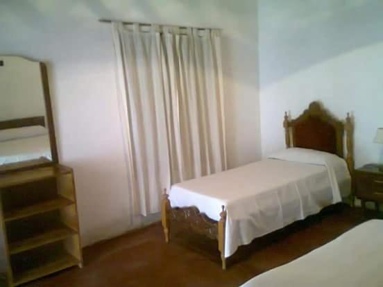 Quadruple Room with Private Bathroom photo 3