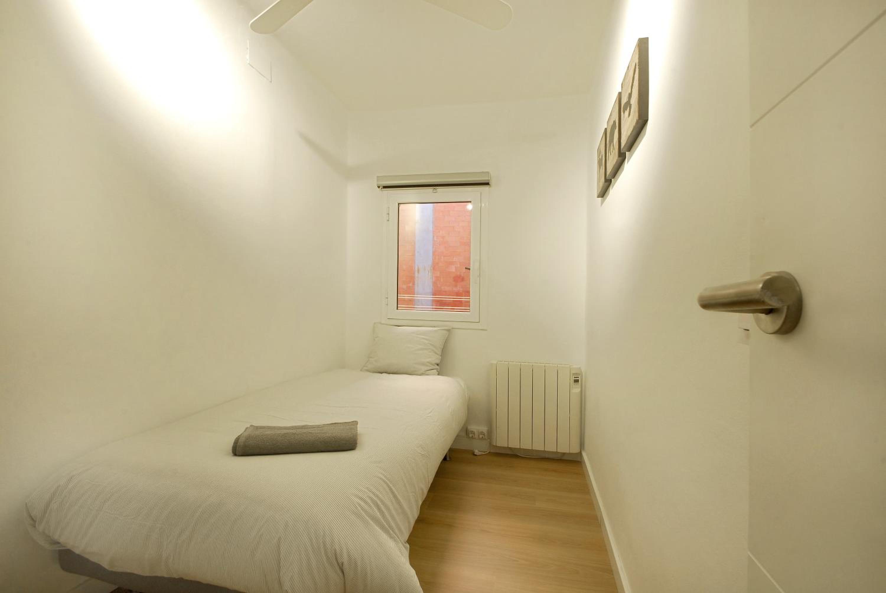 Lovely Two-Bedroom Apartment photo 2