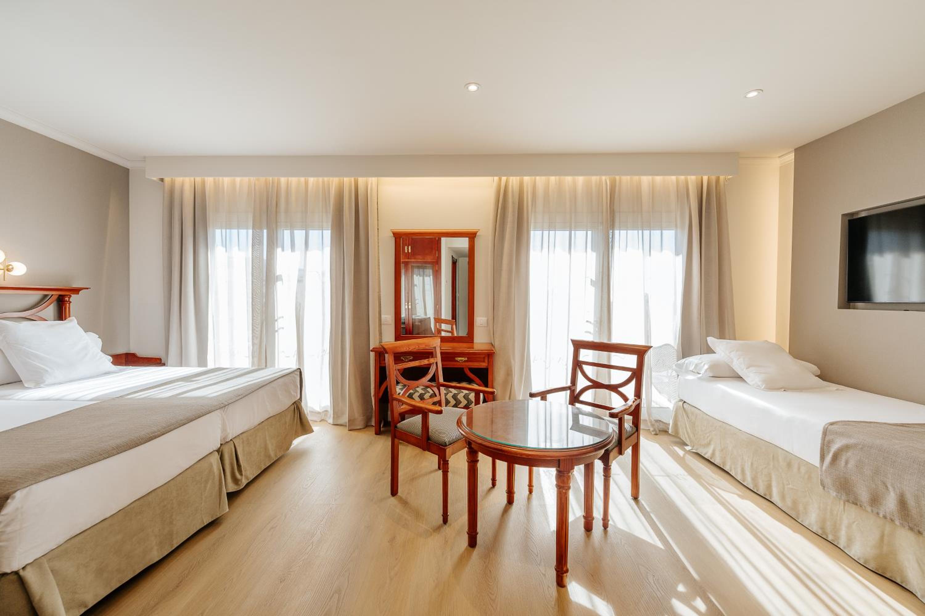 Comfort Triple Room photo 2