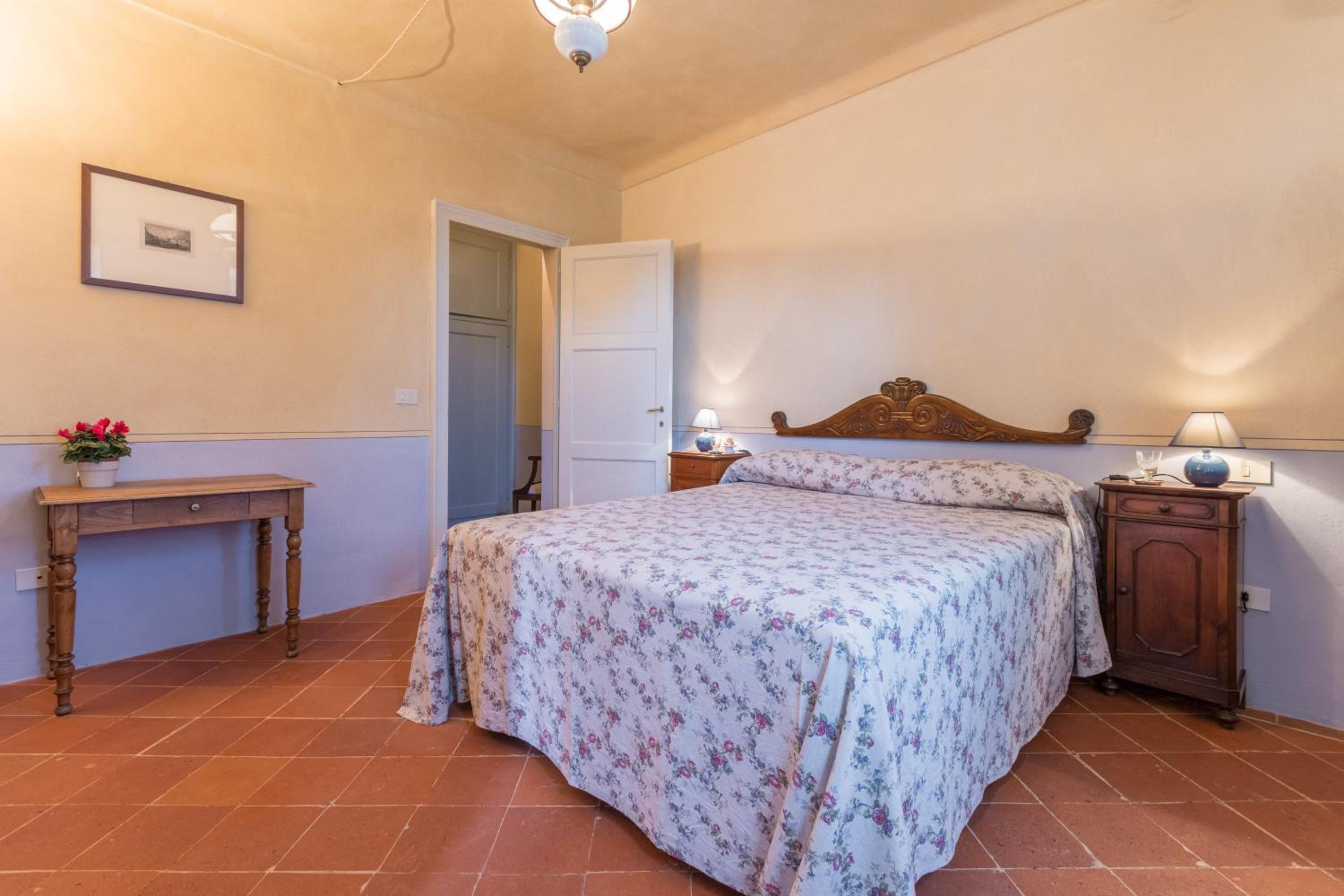 Double or Twin Room with Garden View photo 2