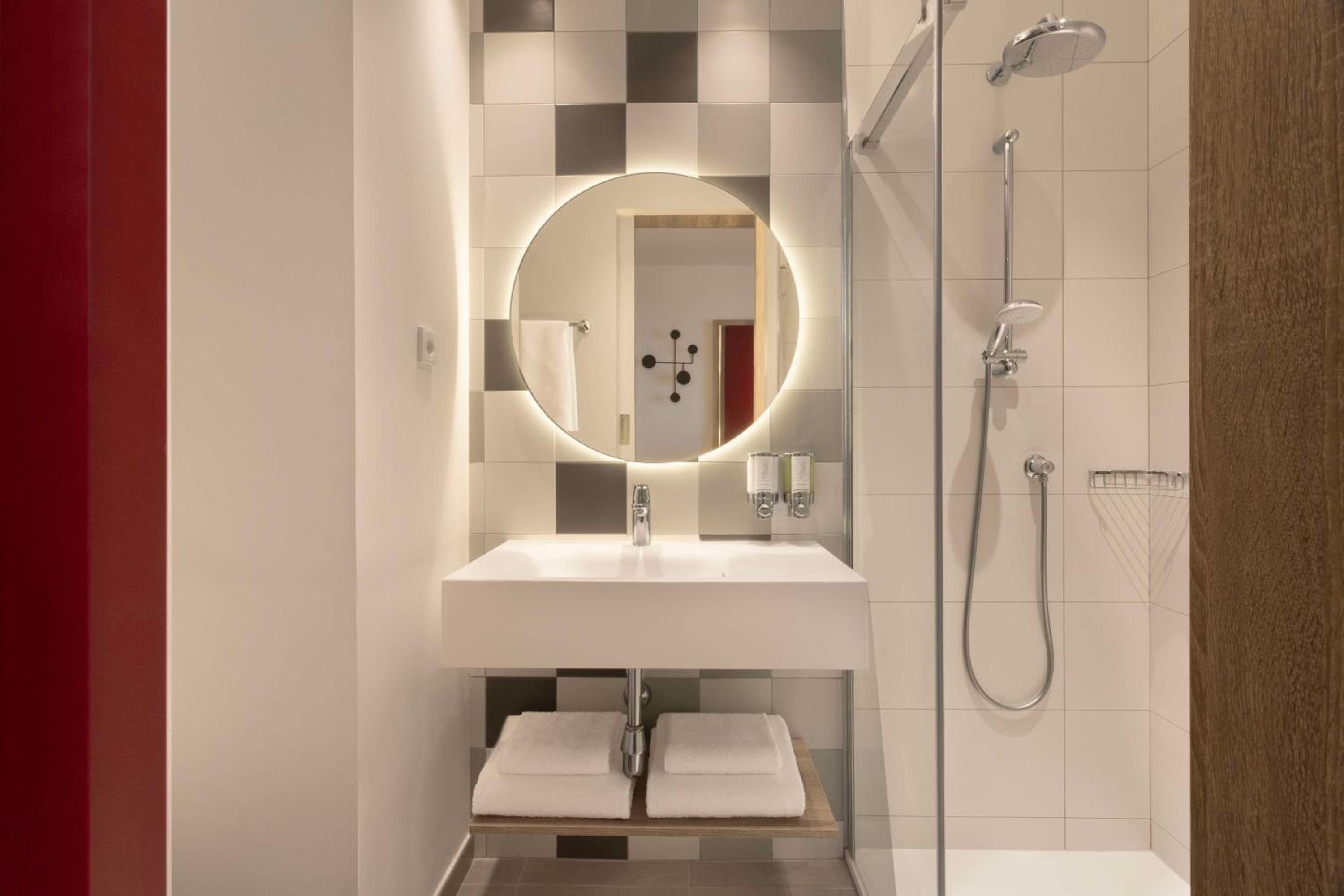 Family Connecting Rooms