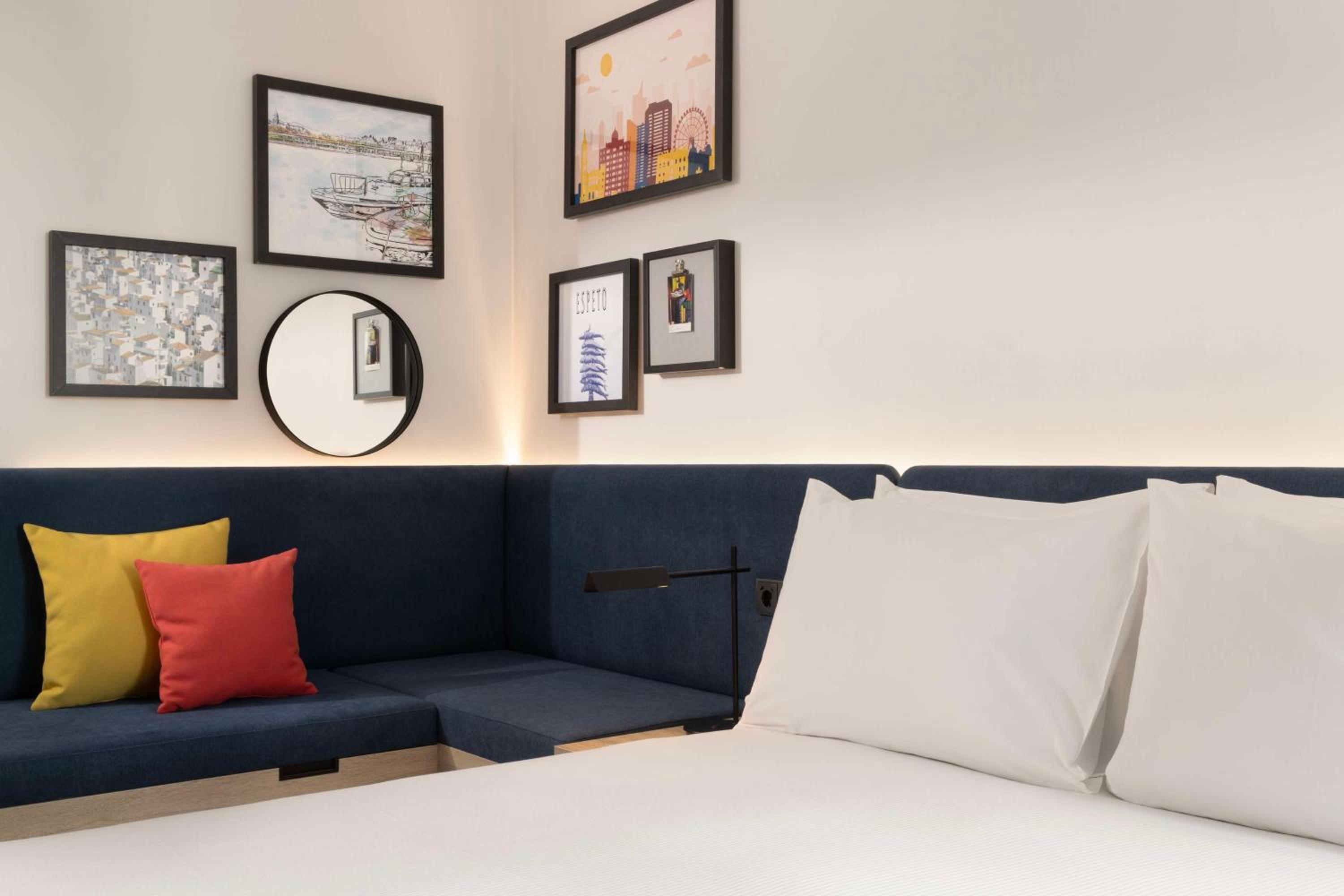 King Room - Mobility Accessible