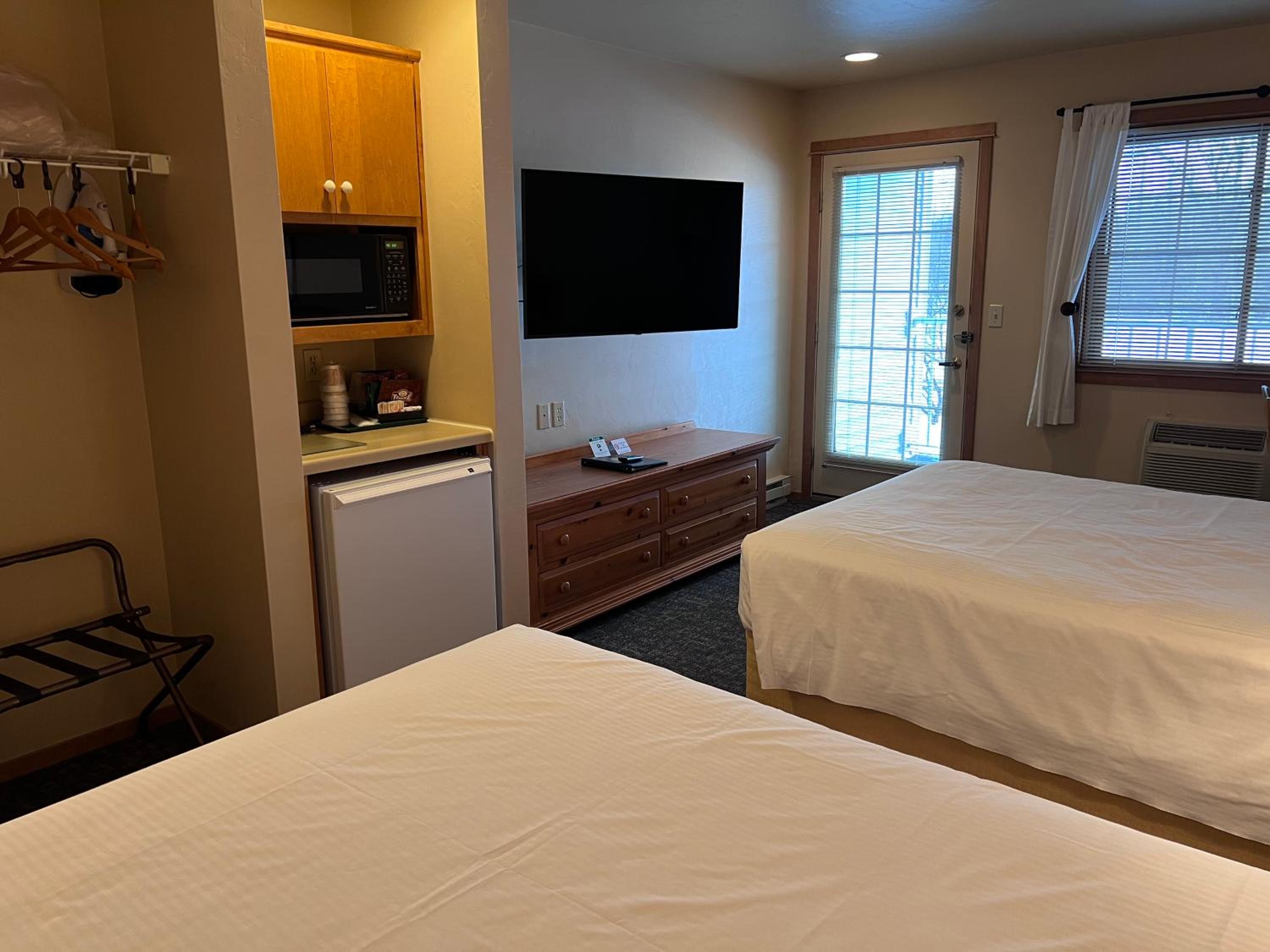 Queen Room