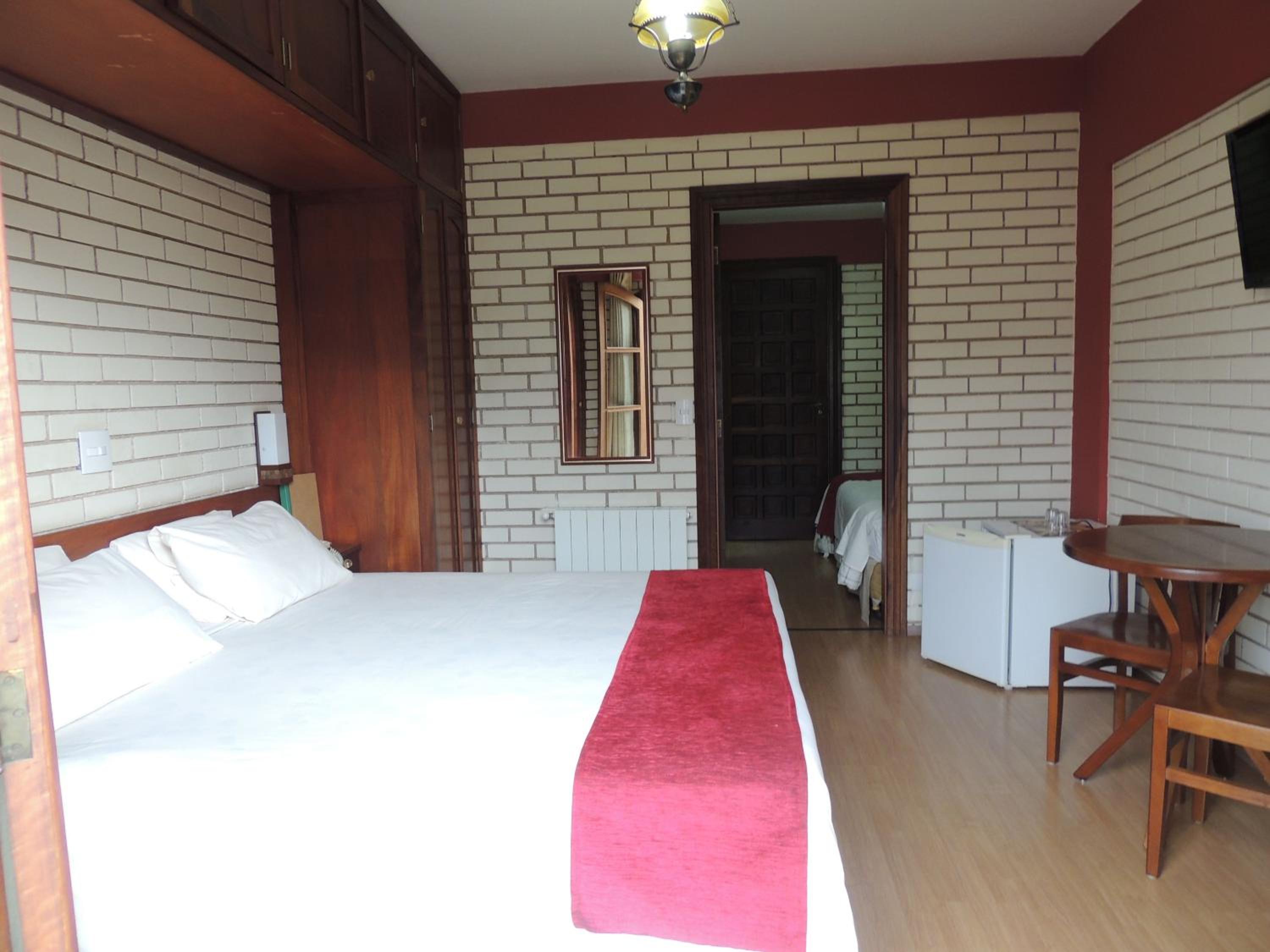 Superior Triple Room photo 2