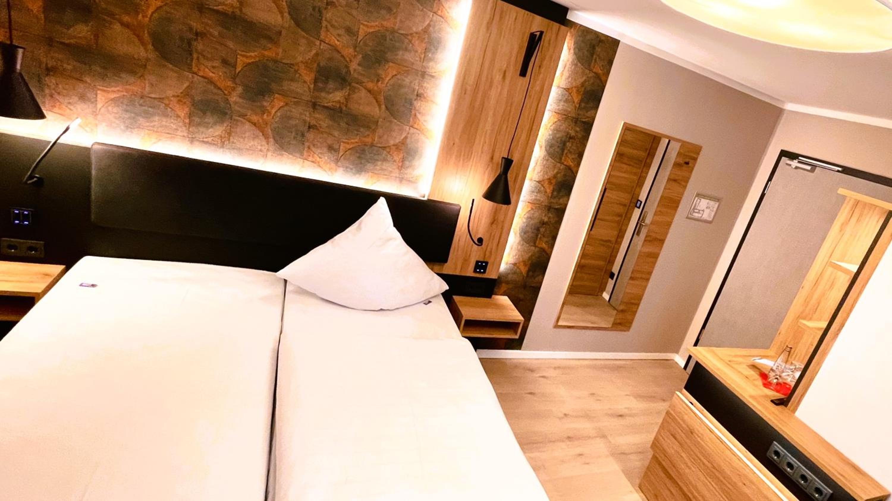 Superior Double Room - Photo 19