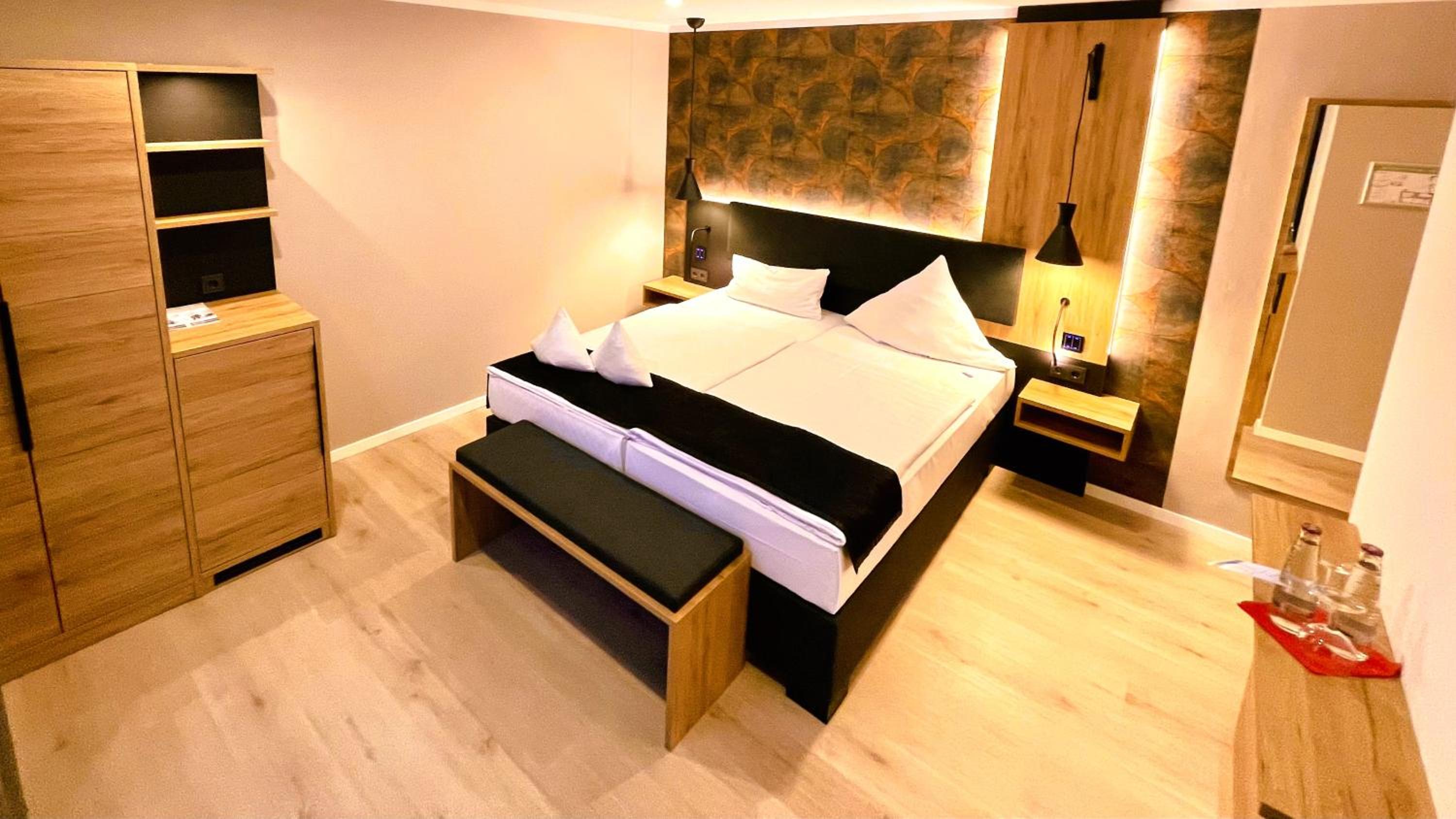 Superior Double Room - Photo 14