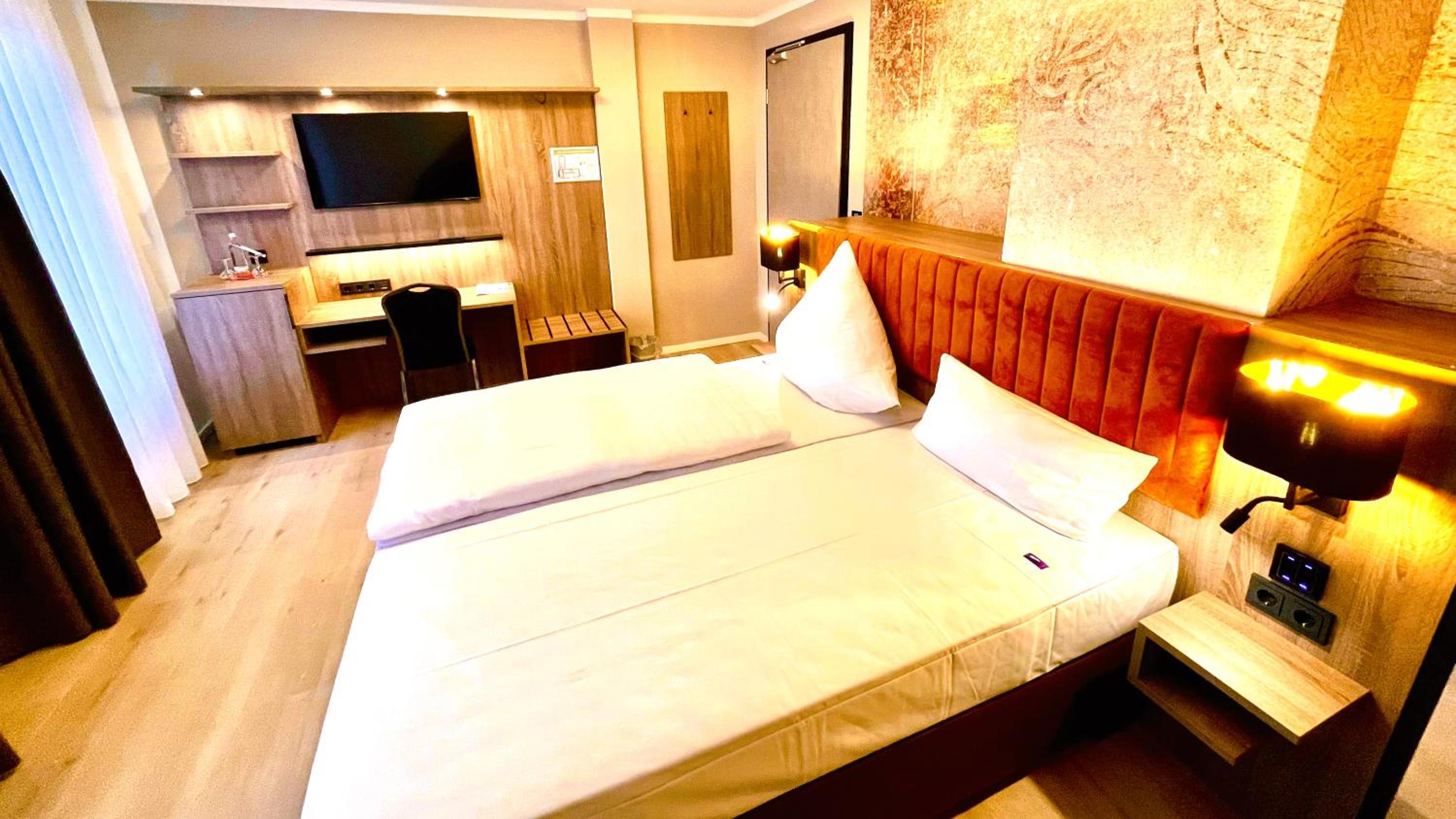 Superior Double Room - Photo 10