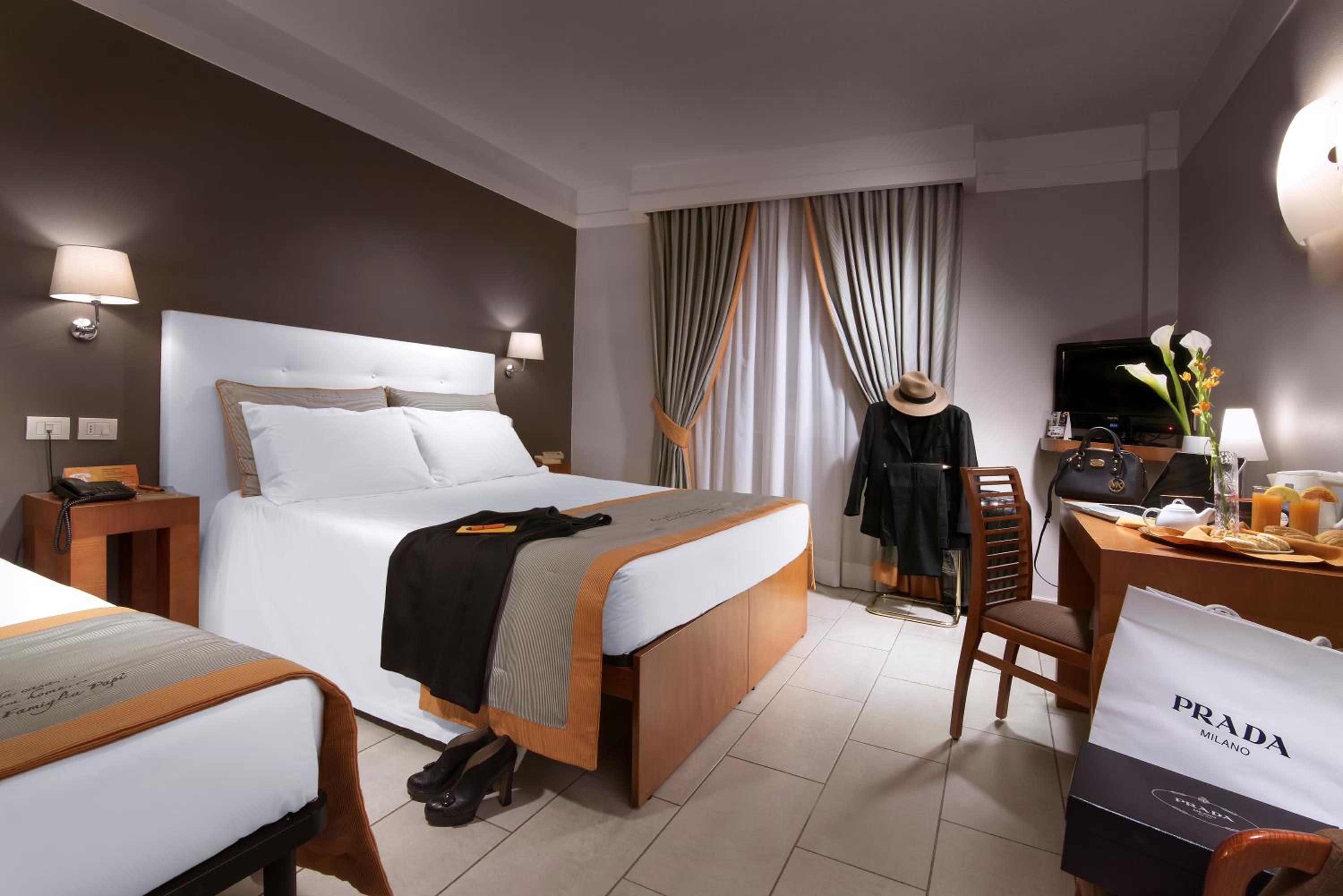 Double Room with Extra Bed - Photo 5