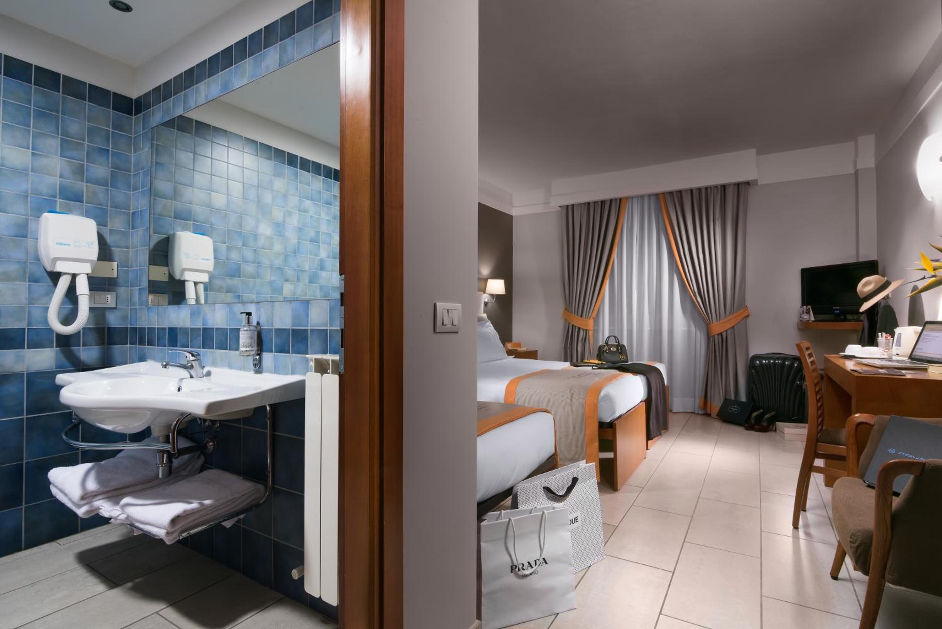 Triple Room - Photo 1