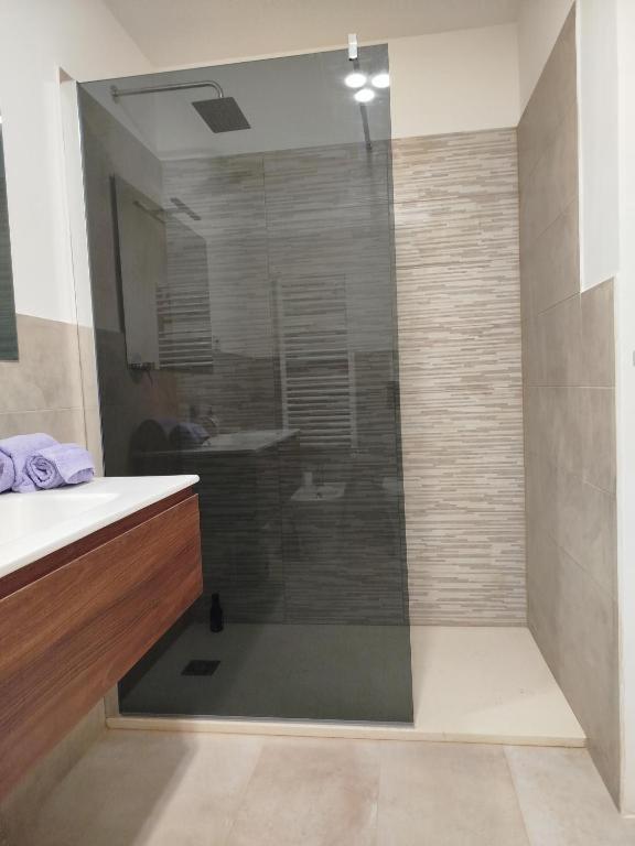 Large Double Room photo 1
