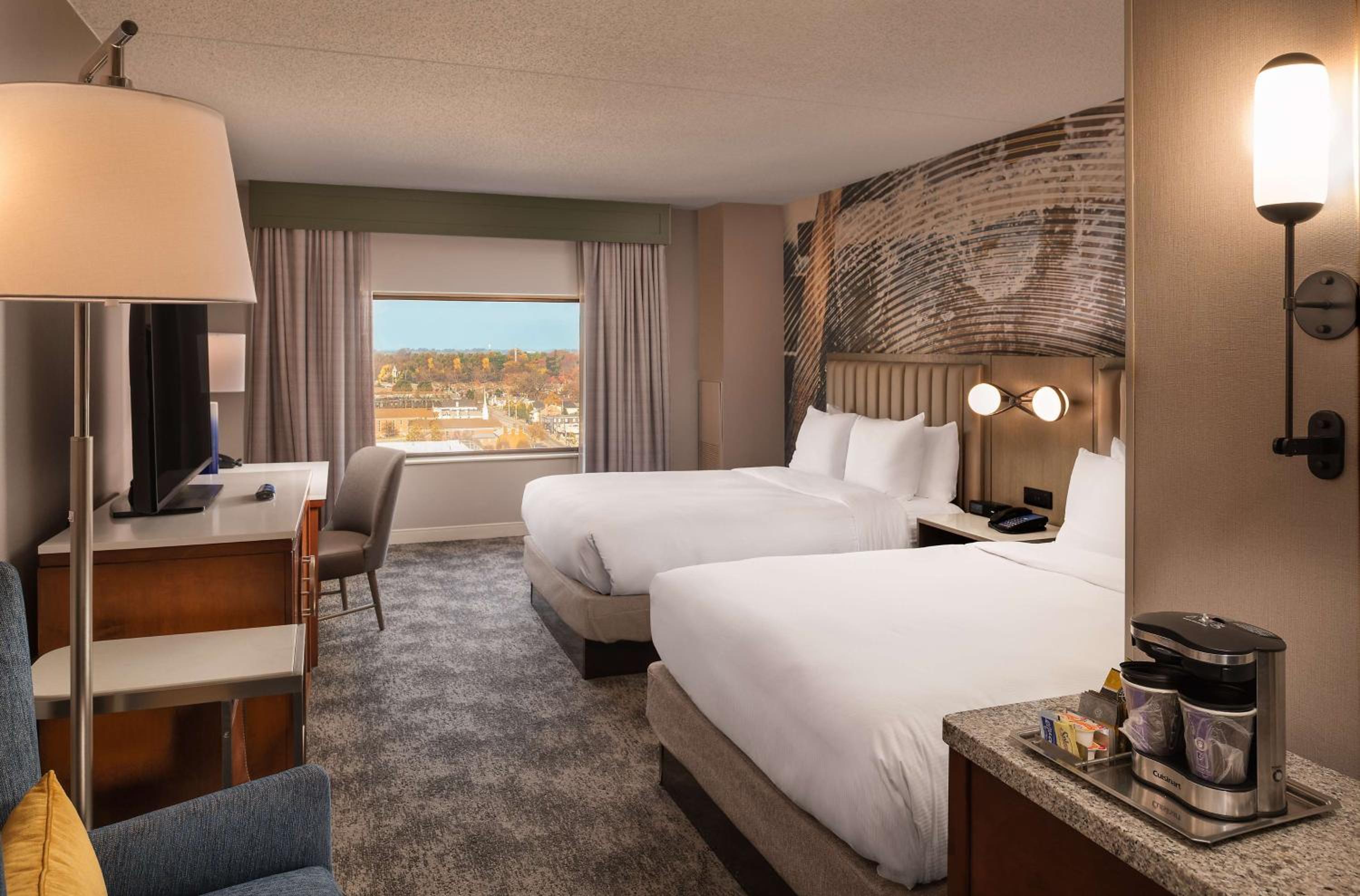 Superior Queen Room with Two Queen Beds - Photo 2