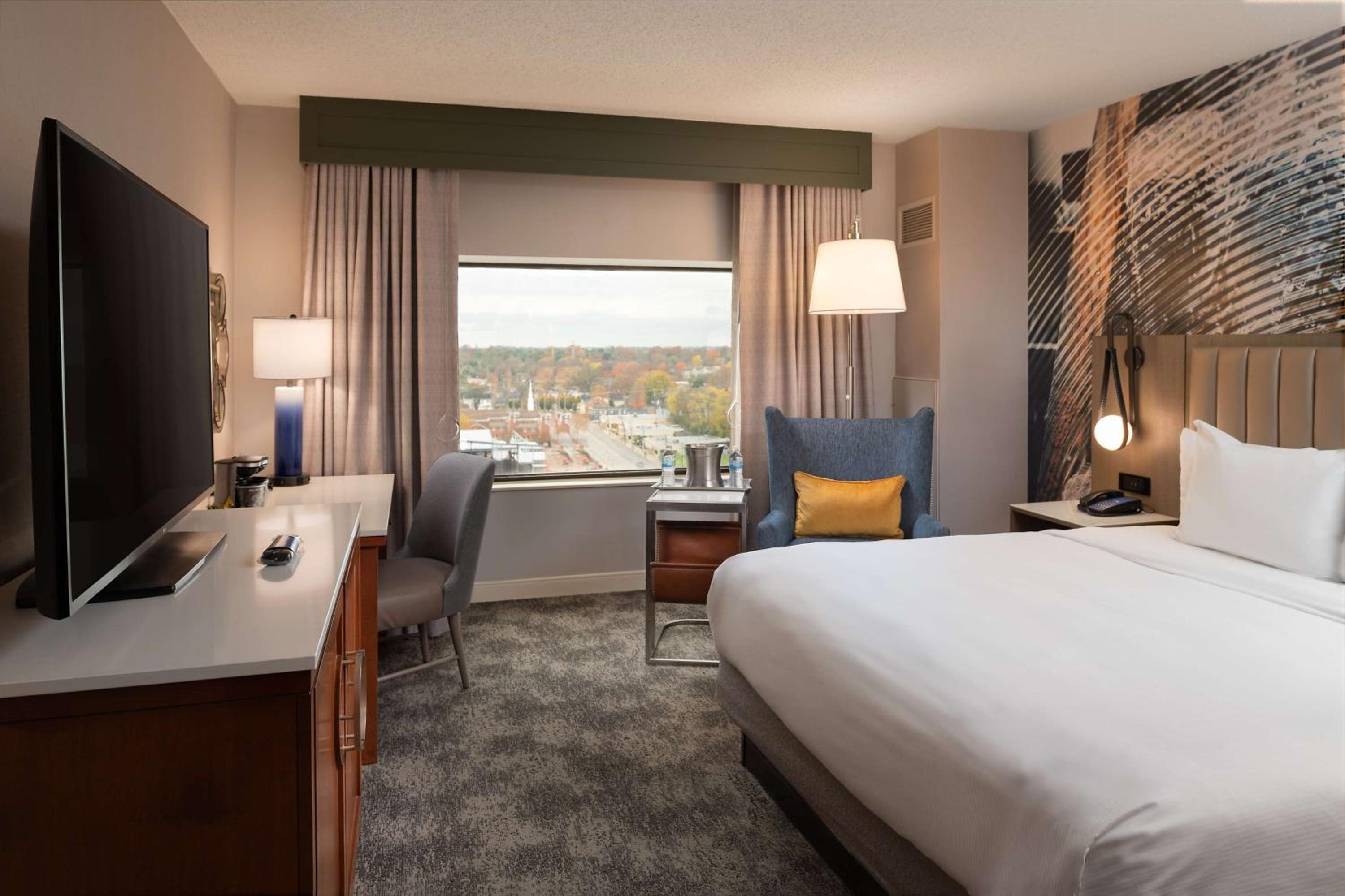 Superior King Room - Photo 2