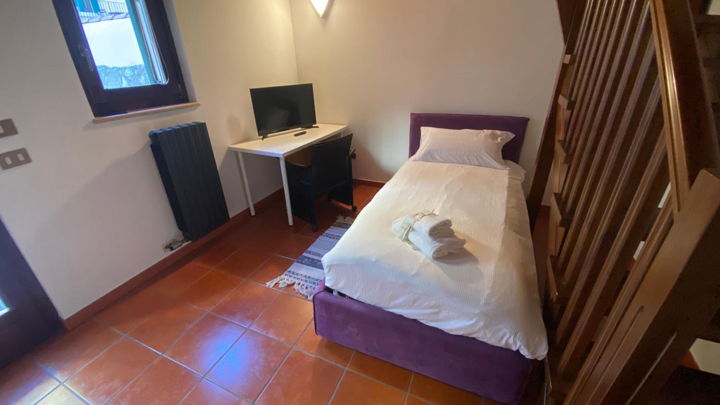Apartment with Garden View - Photo 10