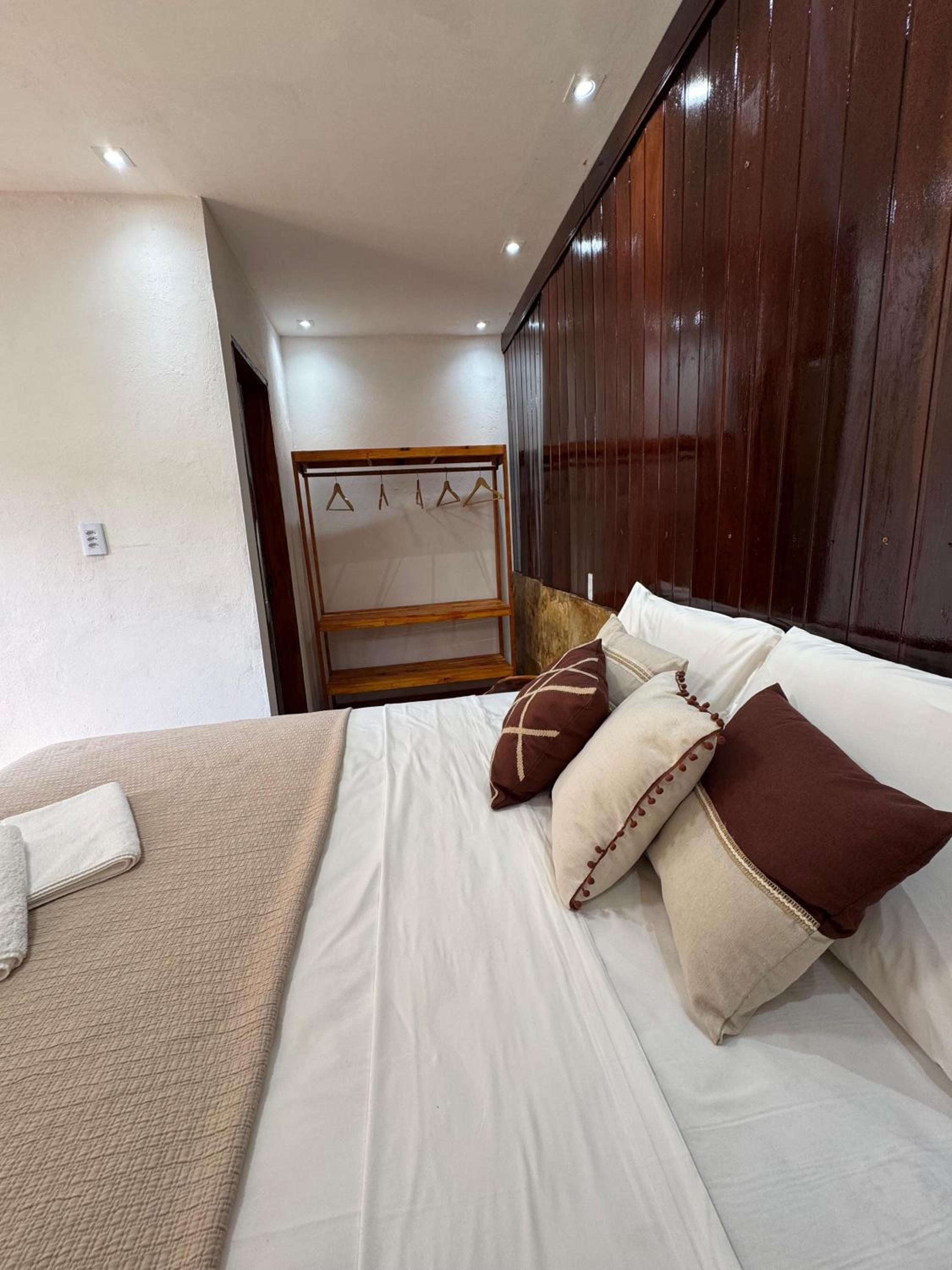 Double Room - Photo 2