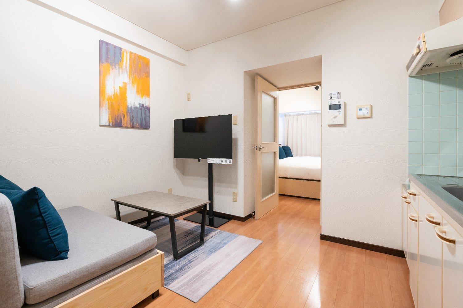One-Bedroom Apartment with Balcony photo 2