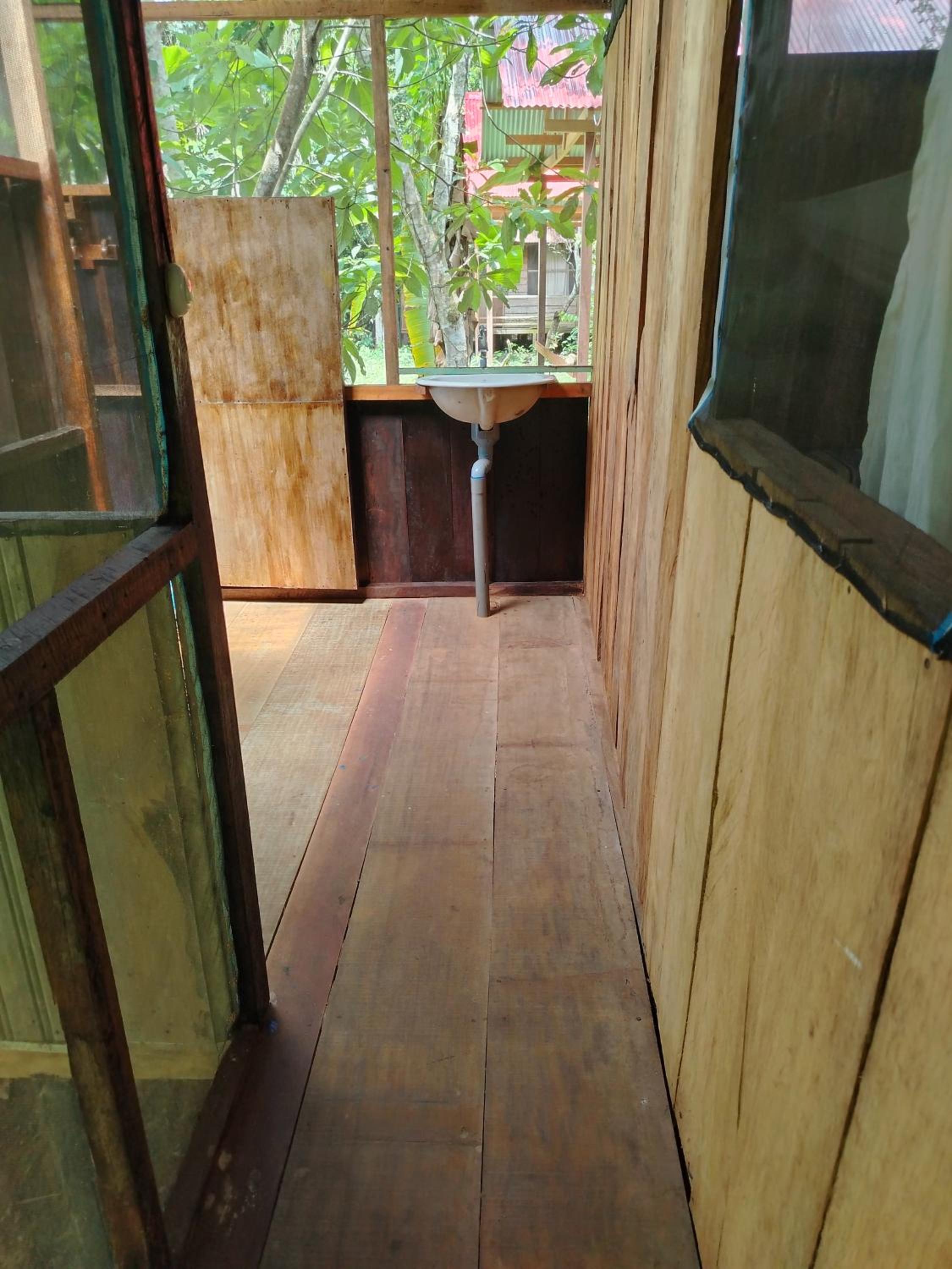 Single Bed in Female Dormitory Room photo 3