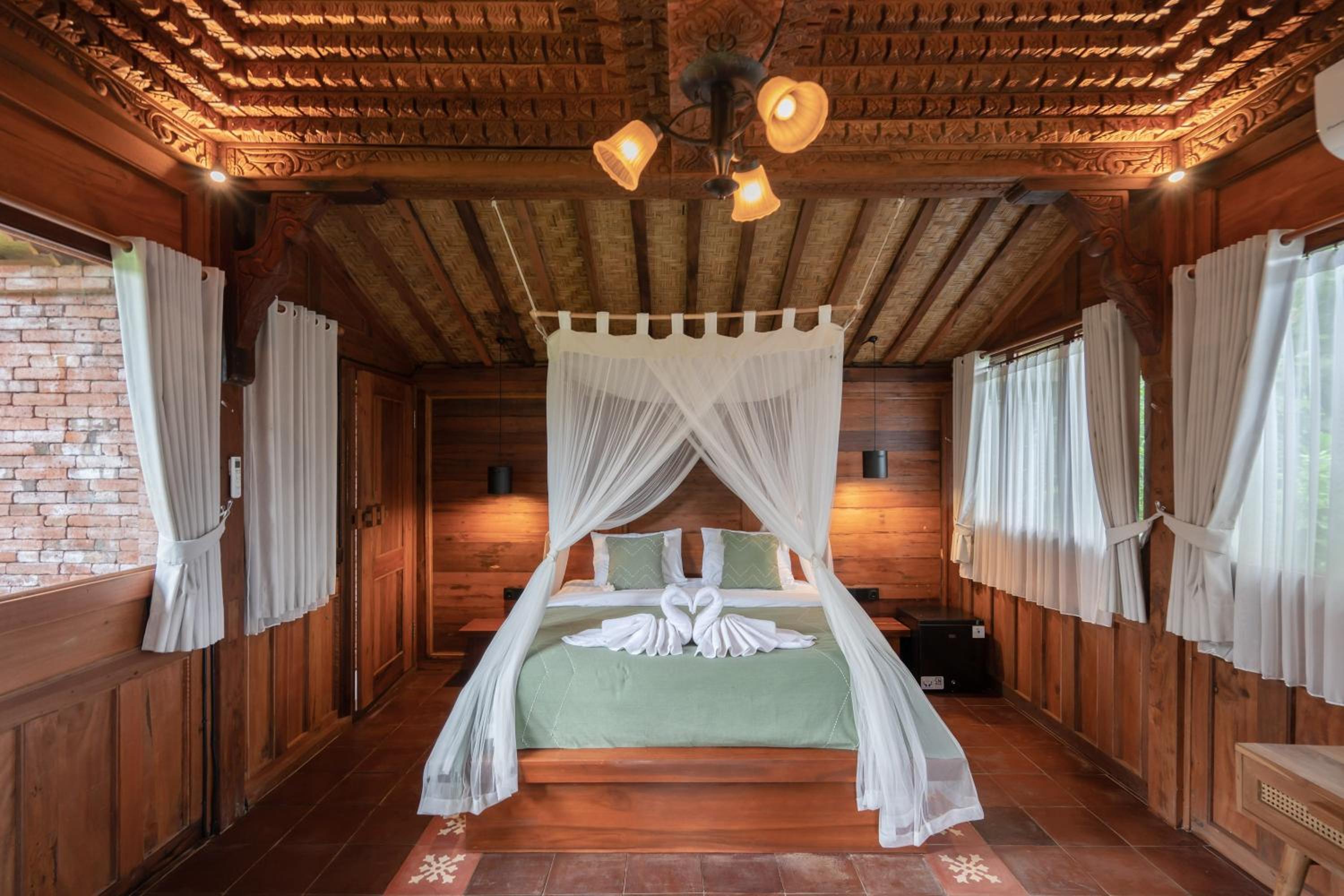 One-Bedroom Villa