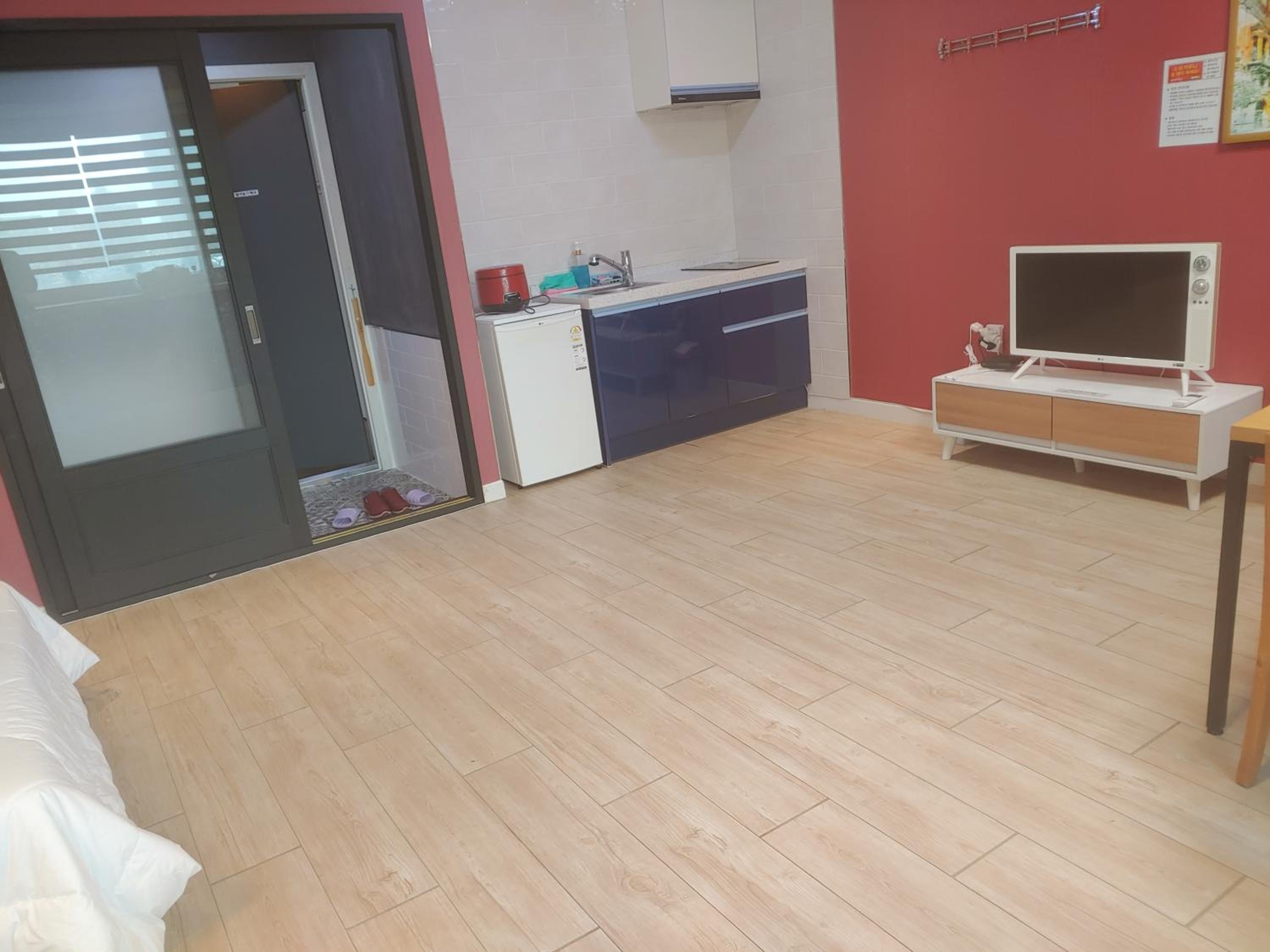 Large Twin Room photo 2