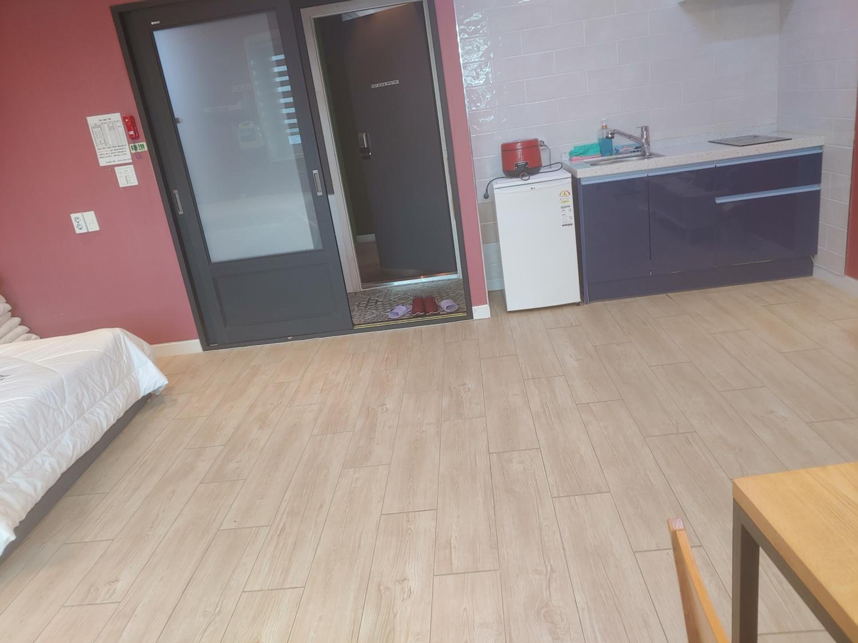 Large Twin Room photo 1