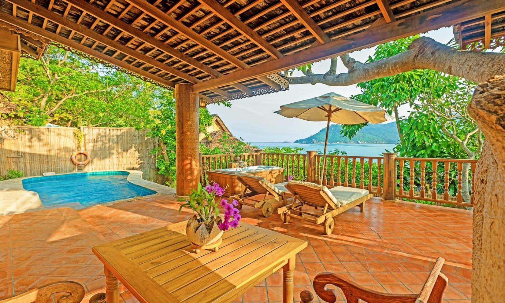 Sea View Pool Villa Plus with FREE THB 2,000 Net Resort Credit per Night - Photo 2