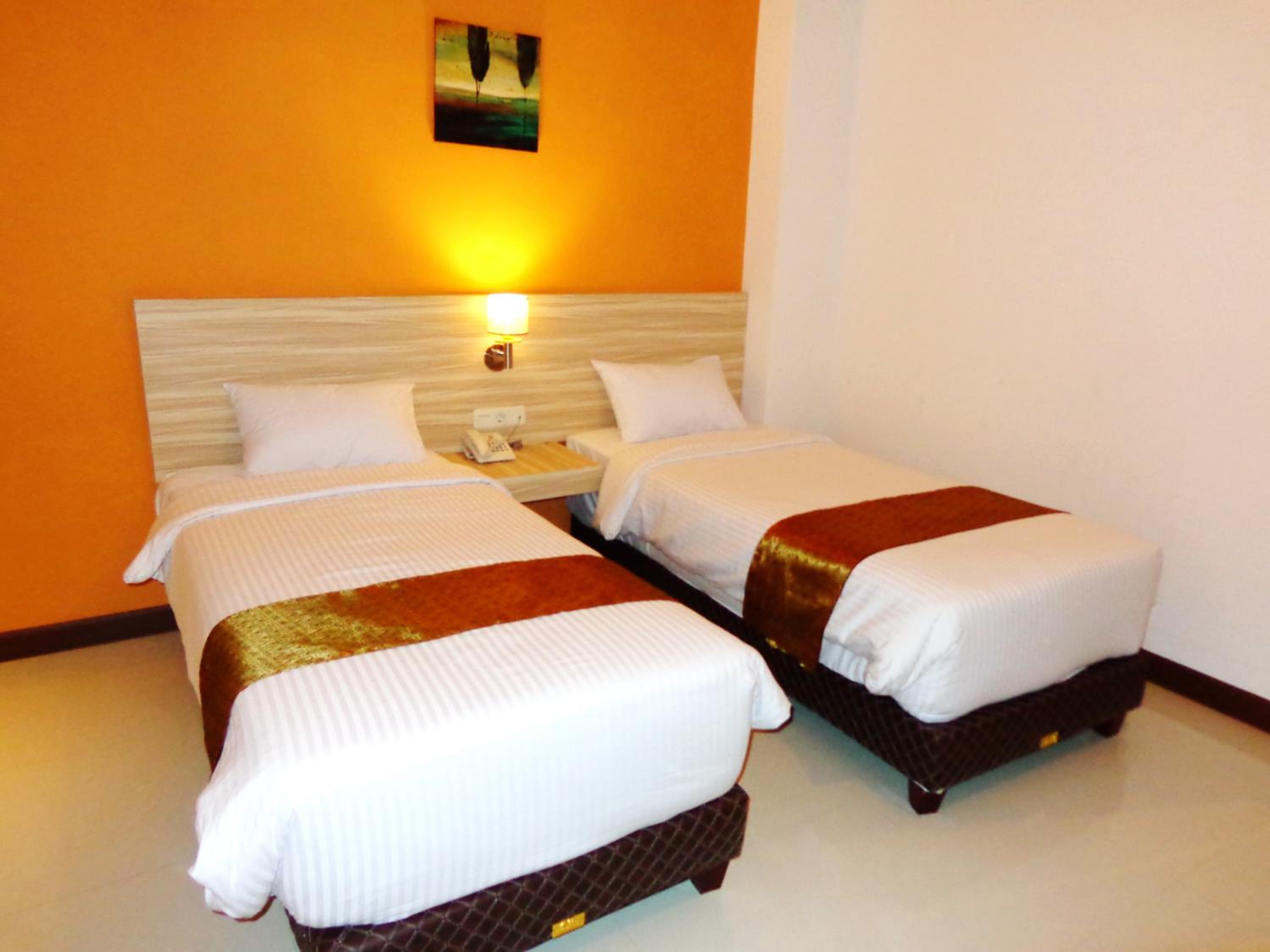 Deluxe Twin Room - Photo 1