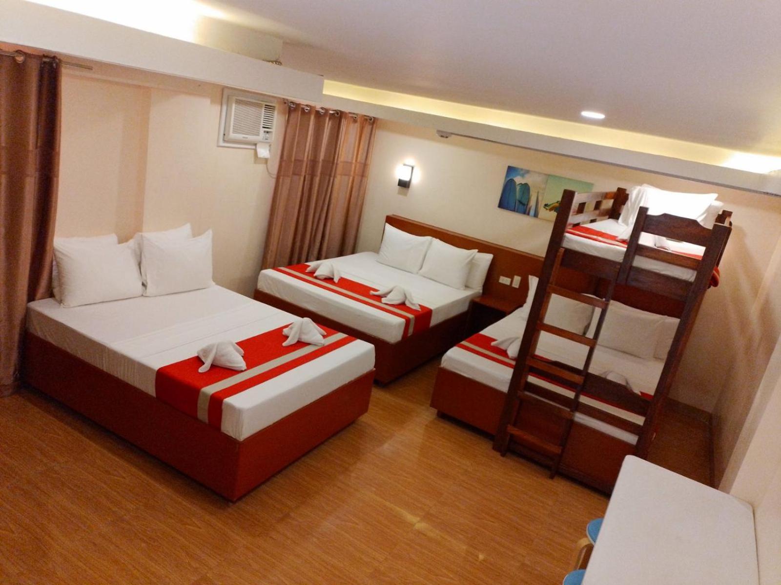 Family Suite - Photo 3
