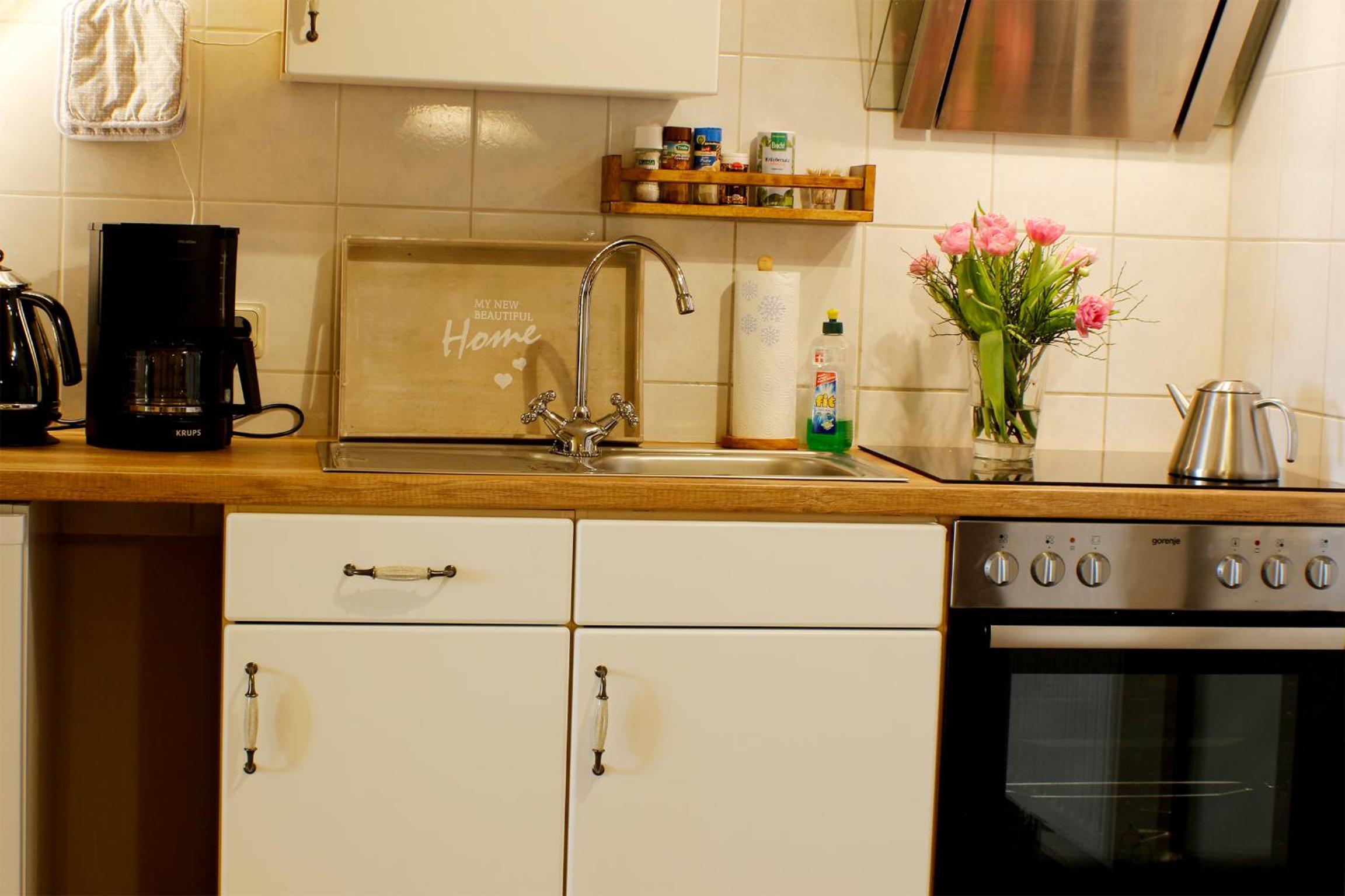 One-Bedroom Apartment with Roof Terrace (2-4 Adults) photo 3