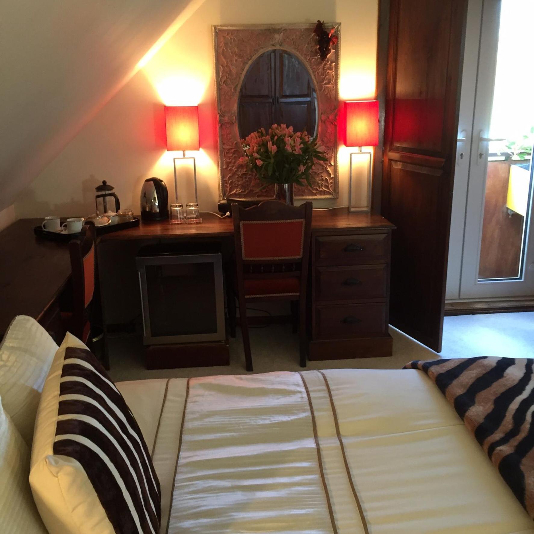 Bollinger Suite photo 2