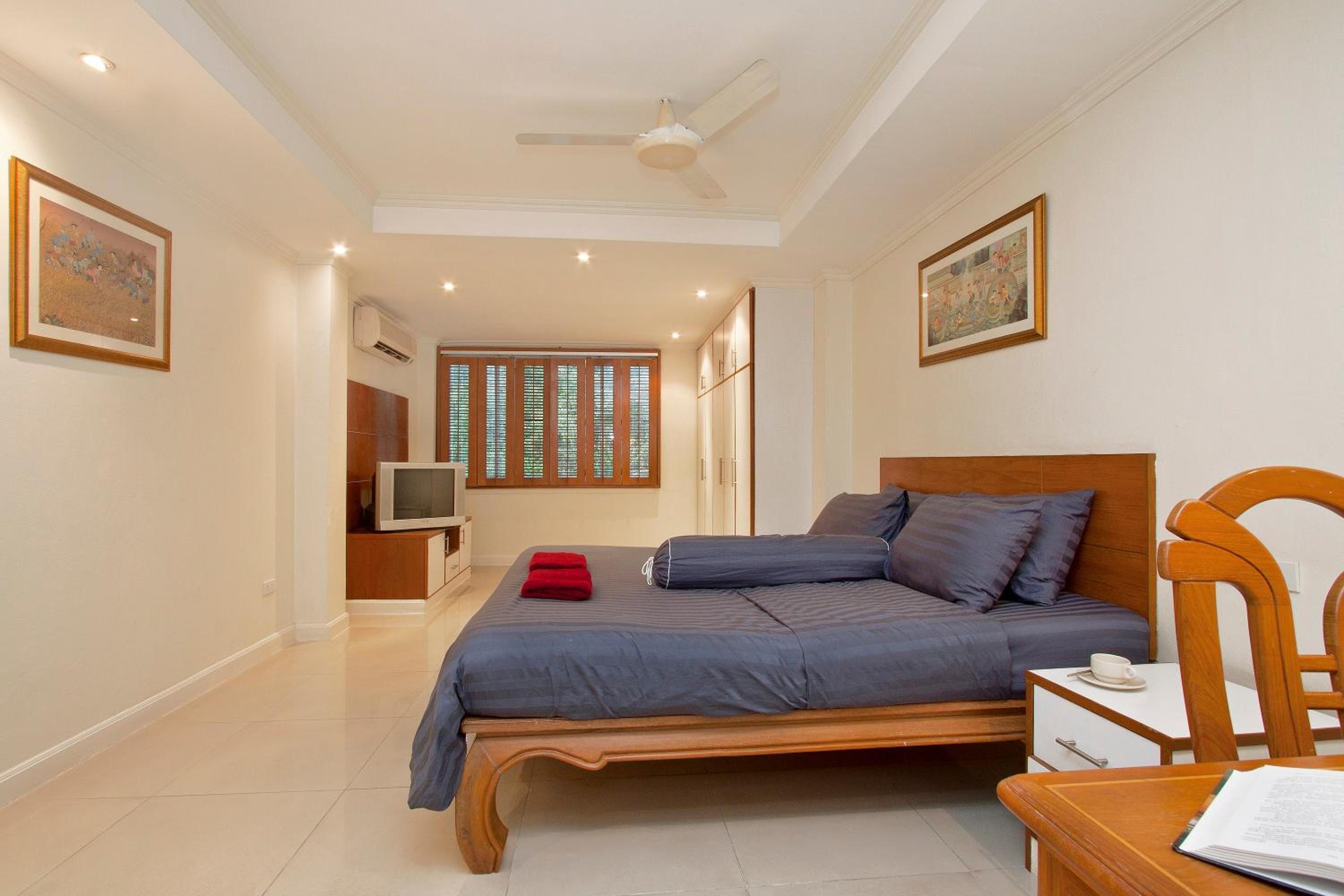 Two-Bedroom Apartment - Penthouse photo 1