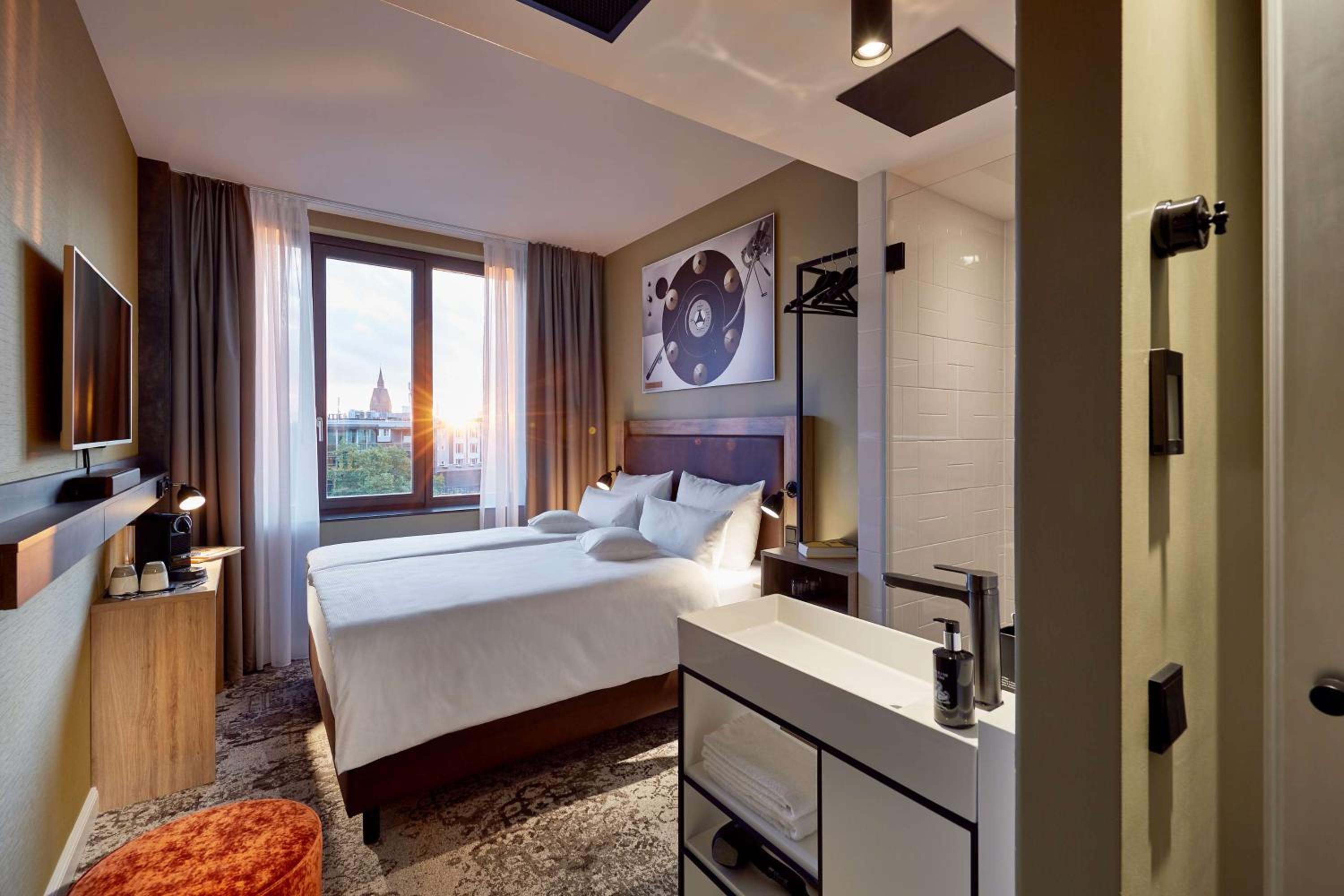 King Room