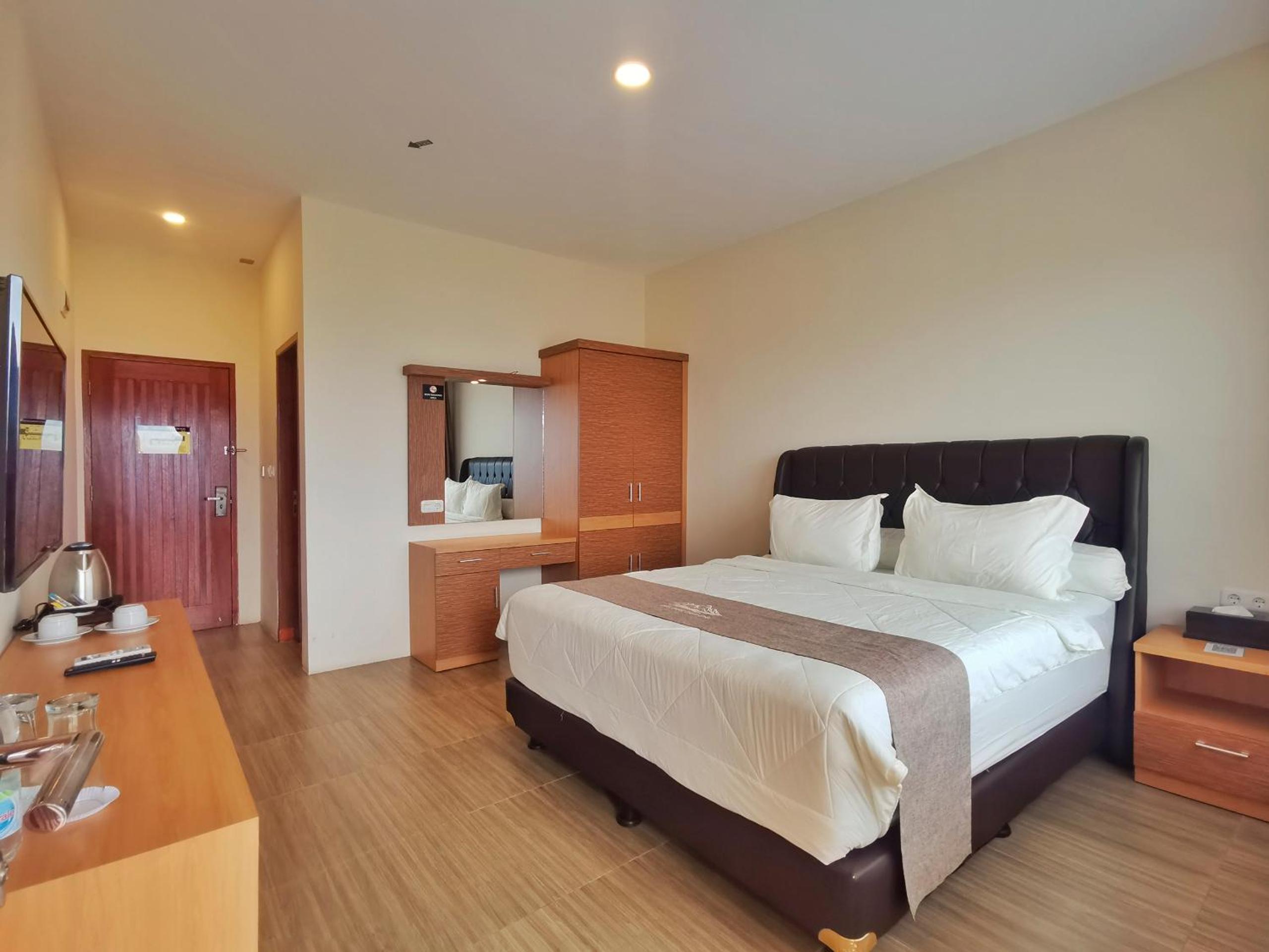 Standard Queen Room - Photo 2