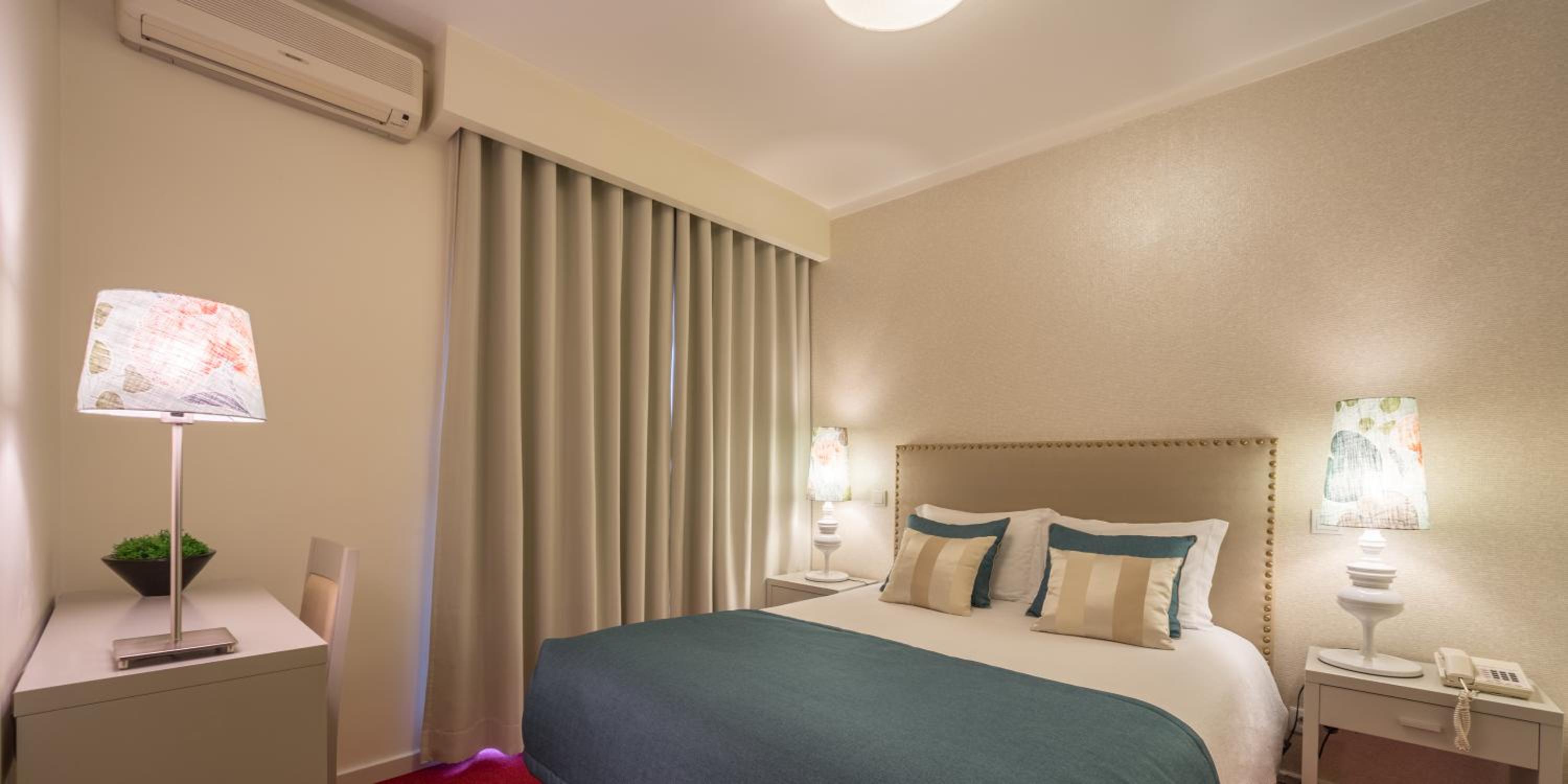 Double or Twin Room - Photo 15