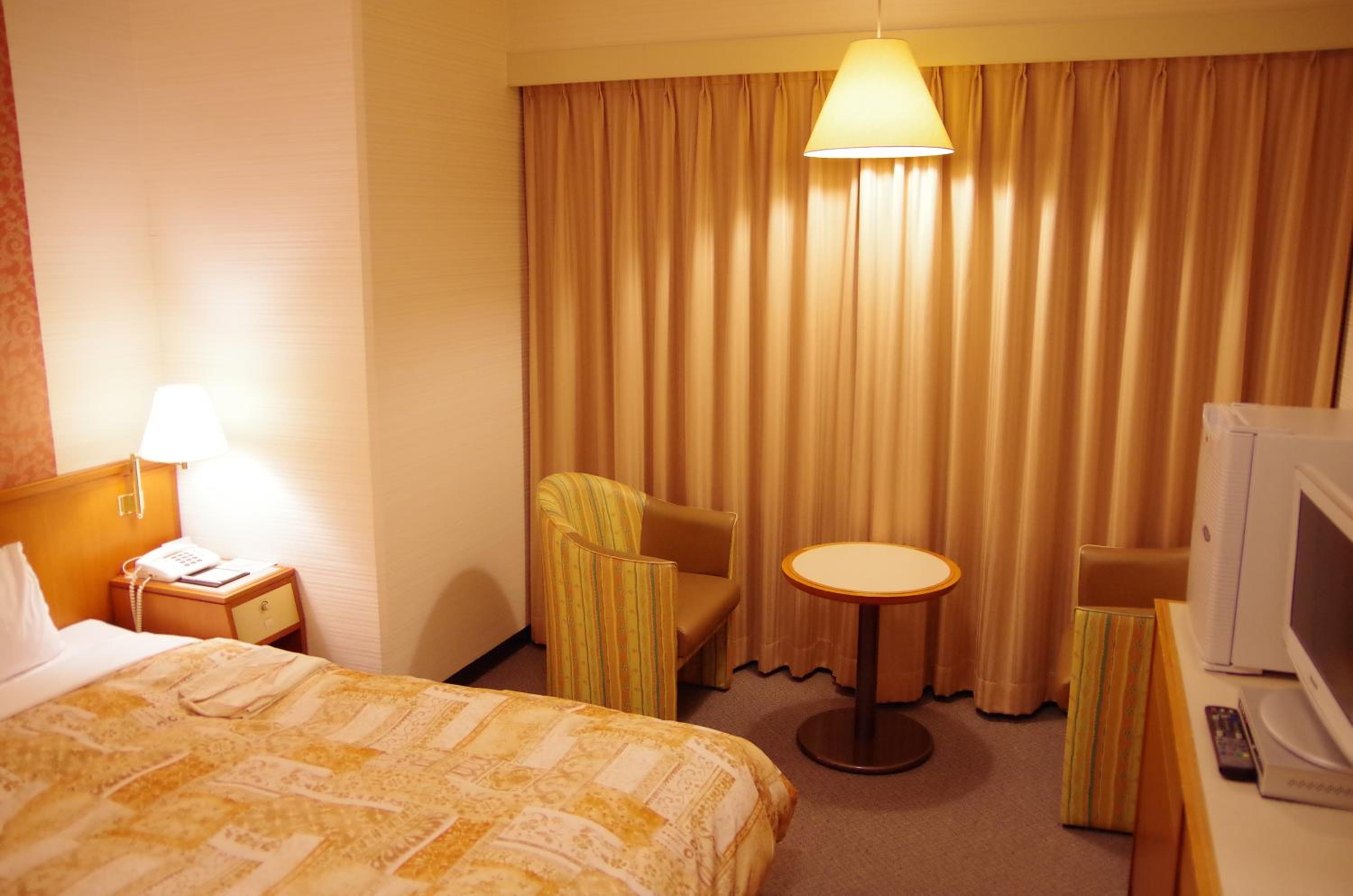 Double Room - Non-Smoking  photo 3
