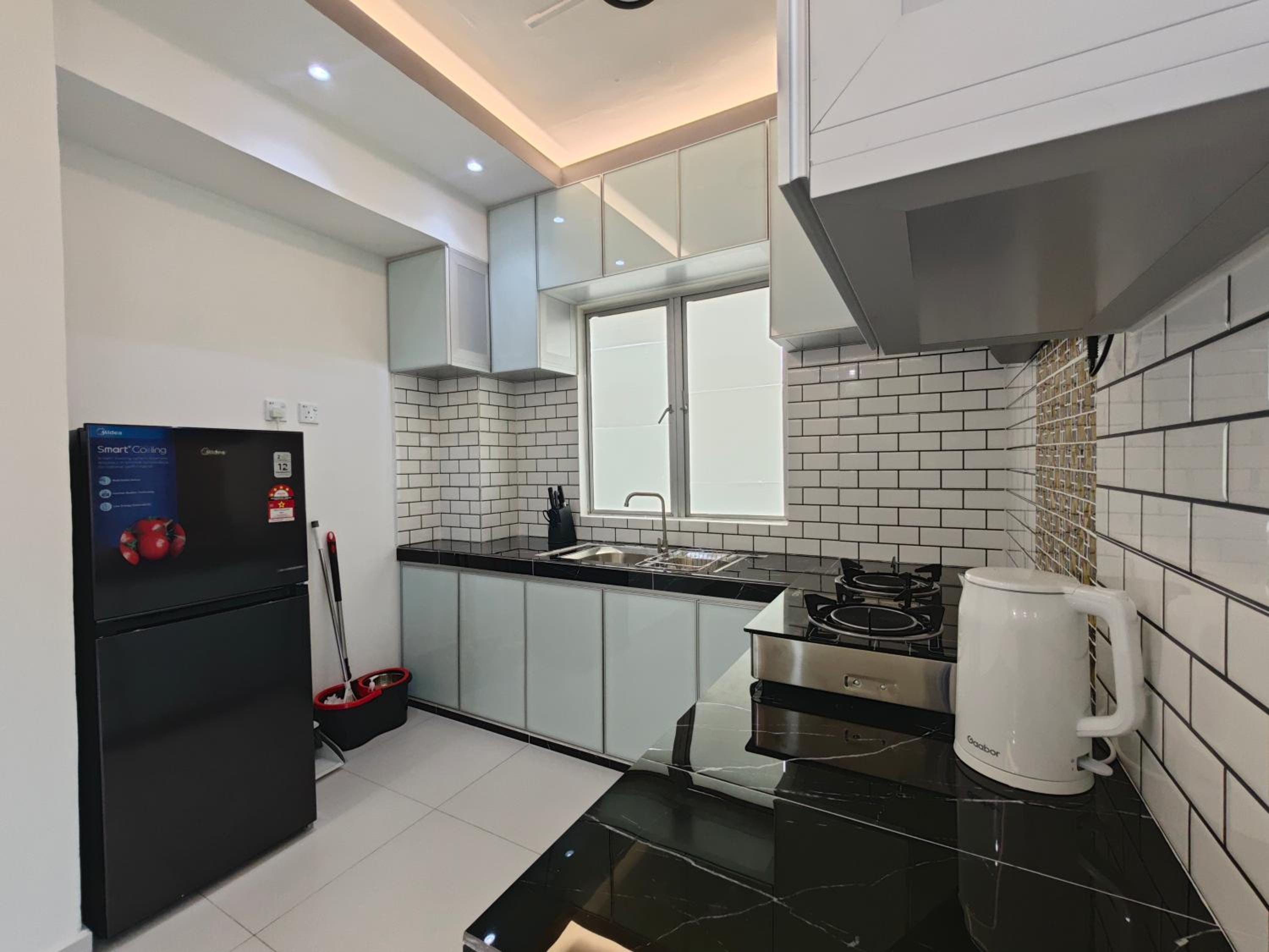 Two-Bedroom Apartment with Balcony photo 3