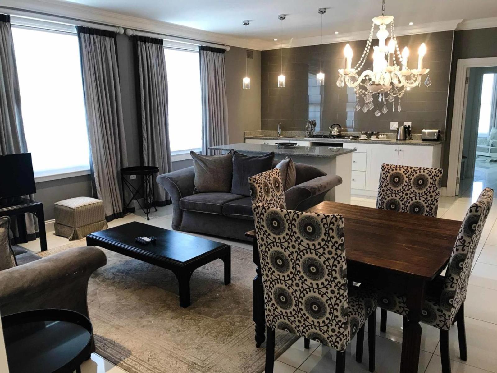 Deluxe Suite - Photo 2