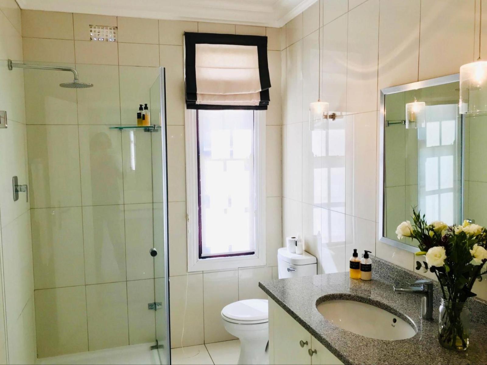 Deluxe Suite - Photo 3