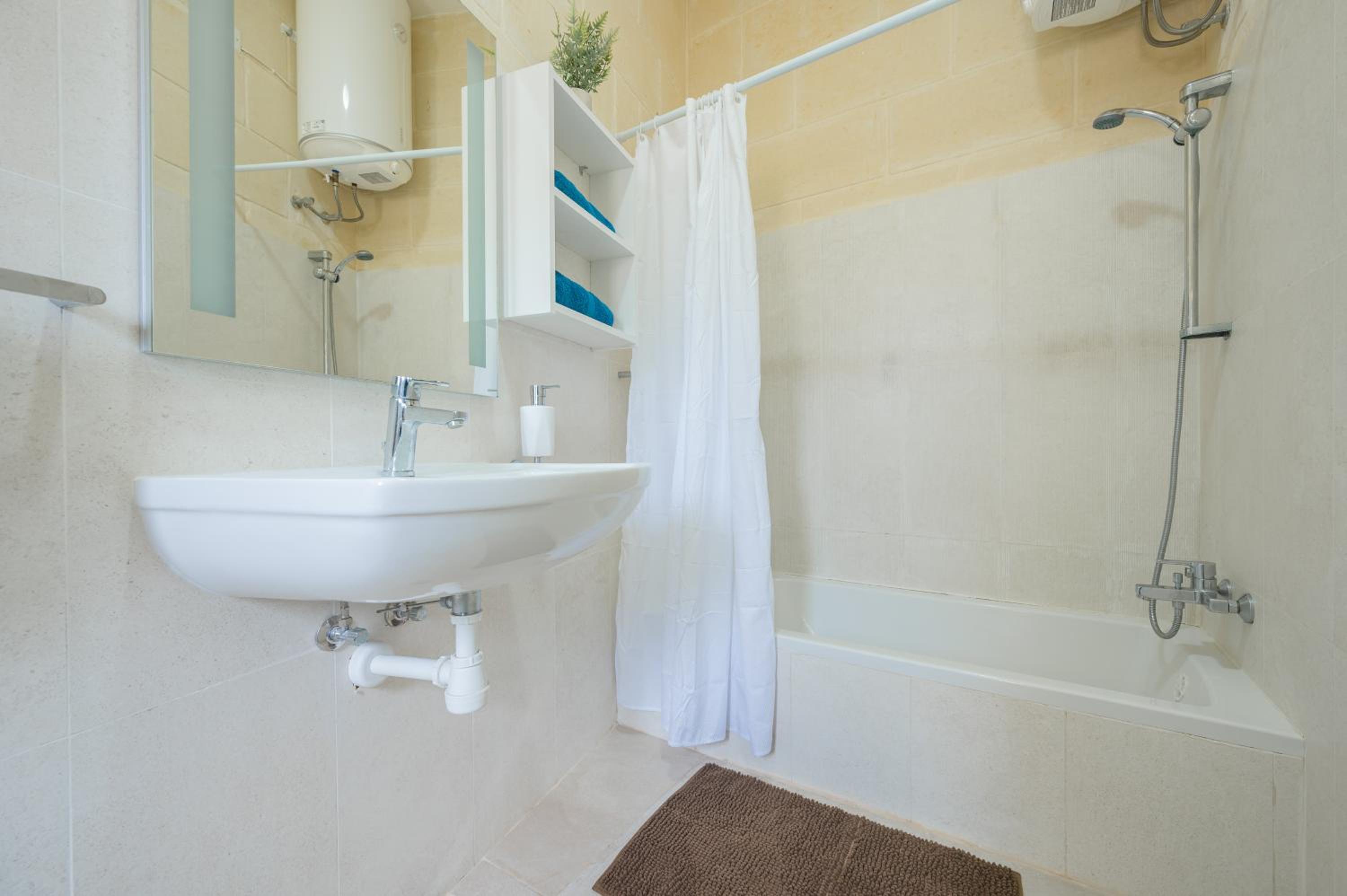 Villa photo 3