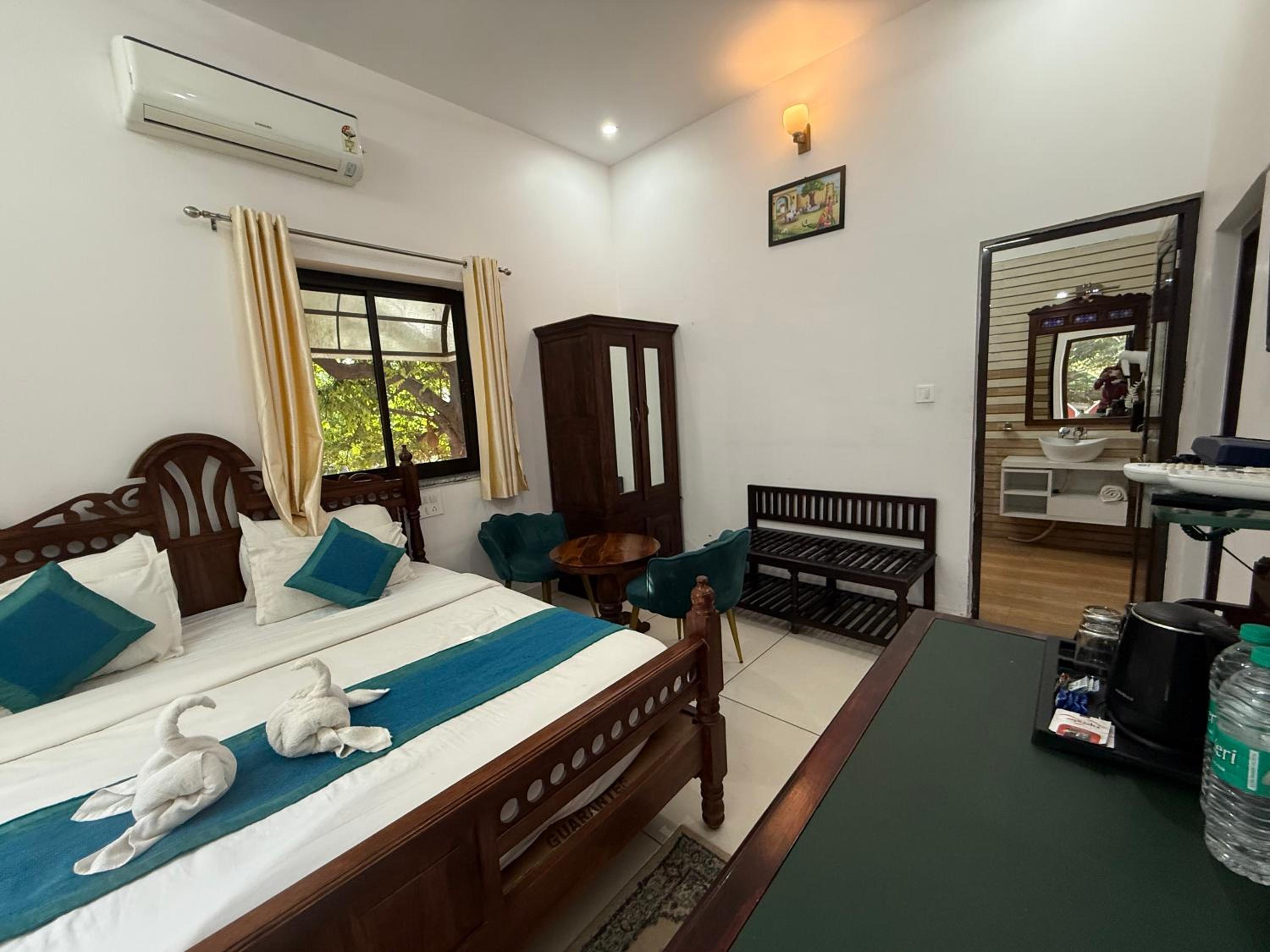 Deluxe One-Bedroom Apartment with Garden View - Photo 27