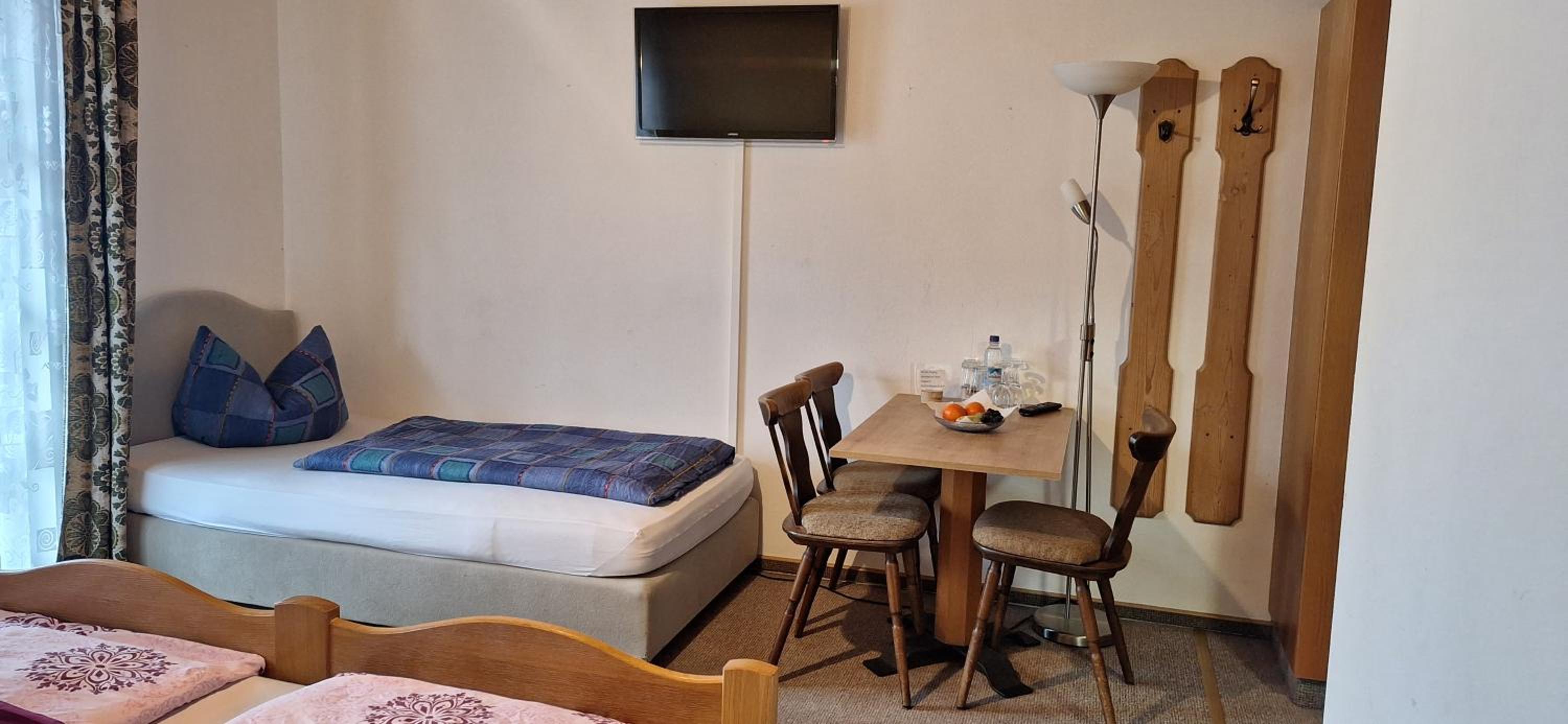 Triple Room with Balcony photo 2