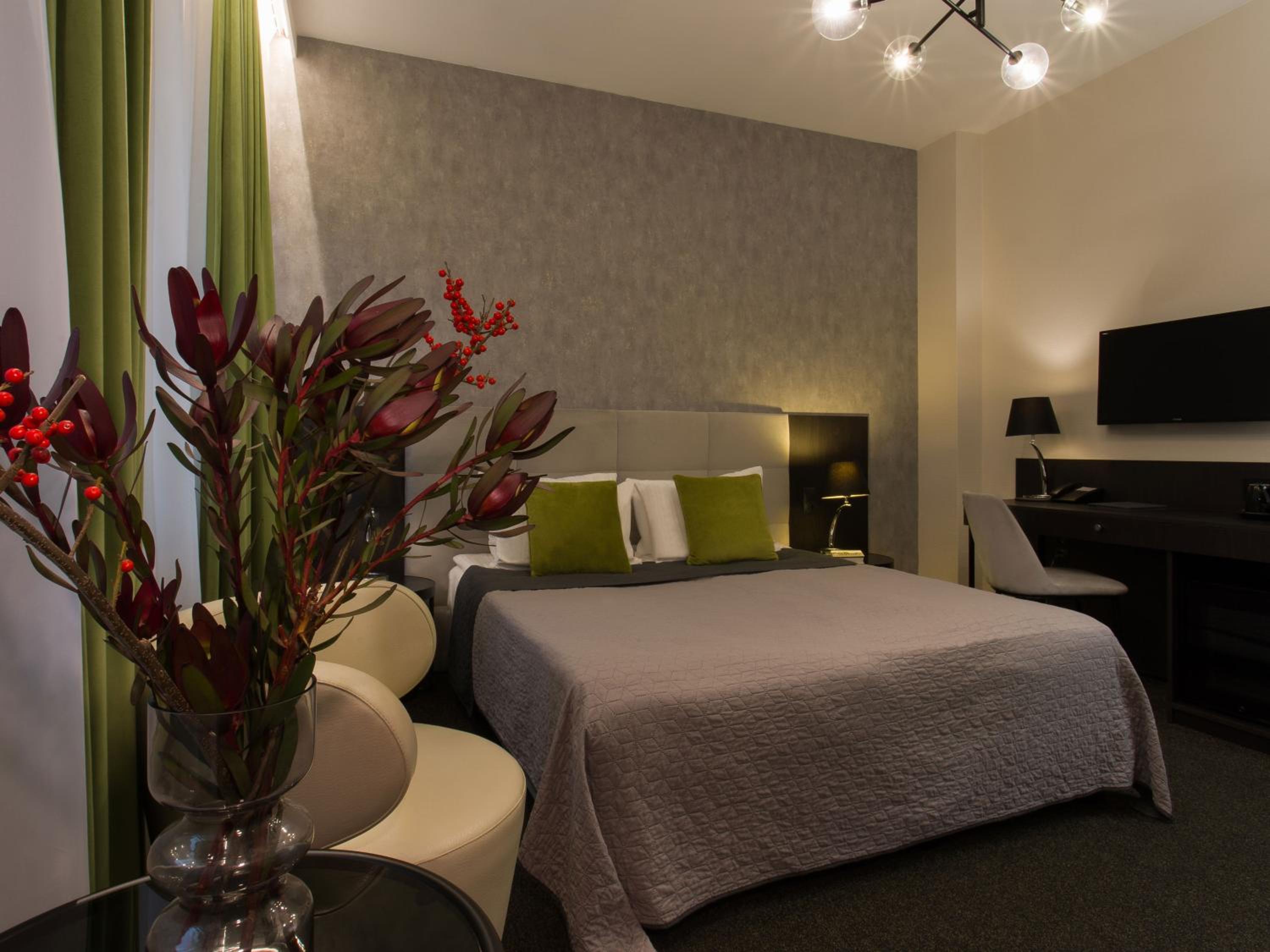 Standard Double or Twin Room - Photo 4
