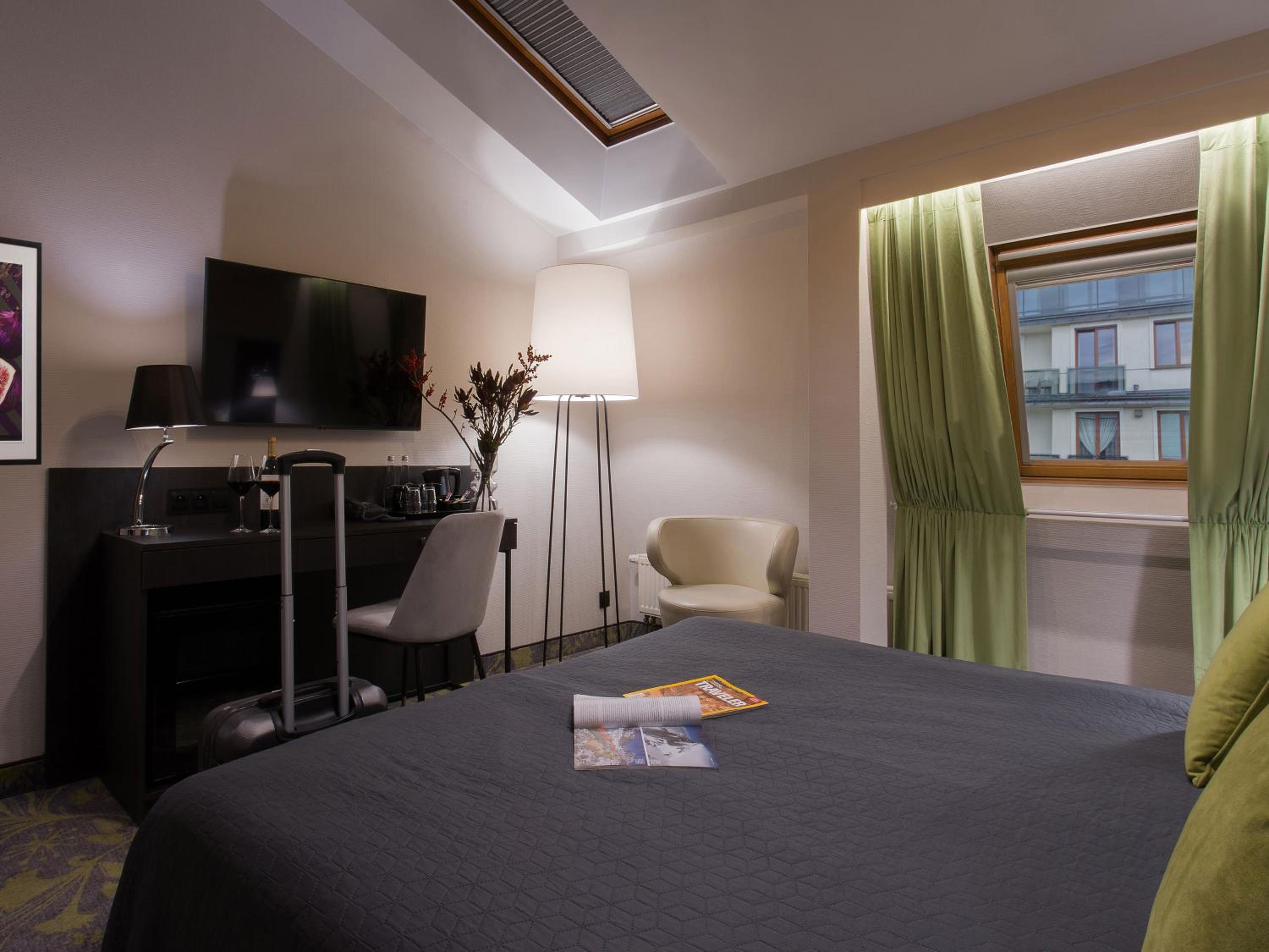 Standard Double or Twin Room - Photo 2