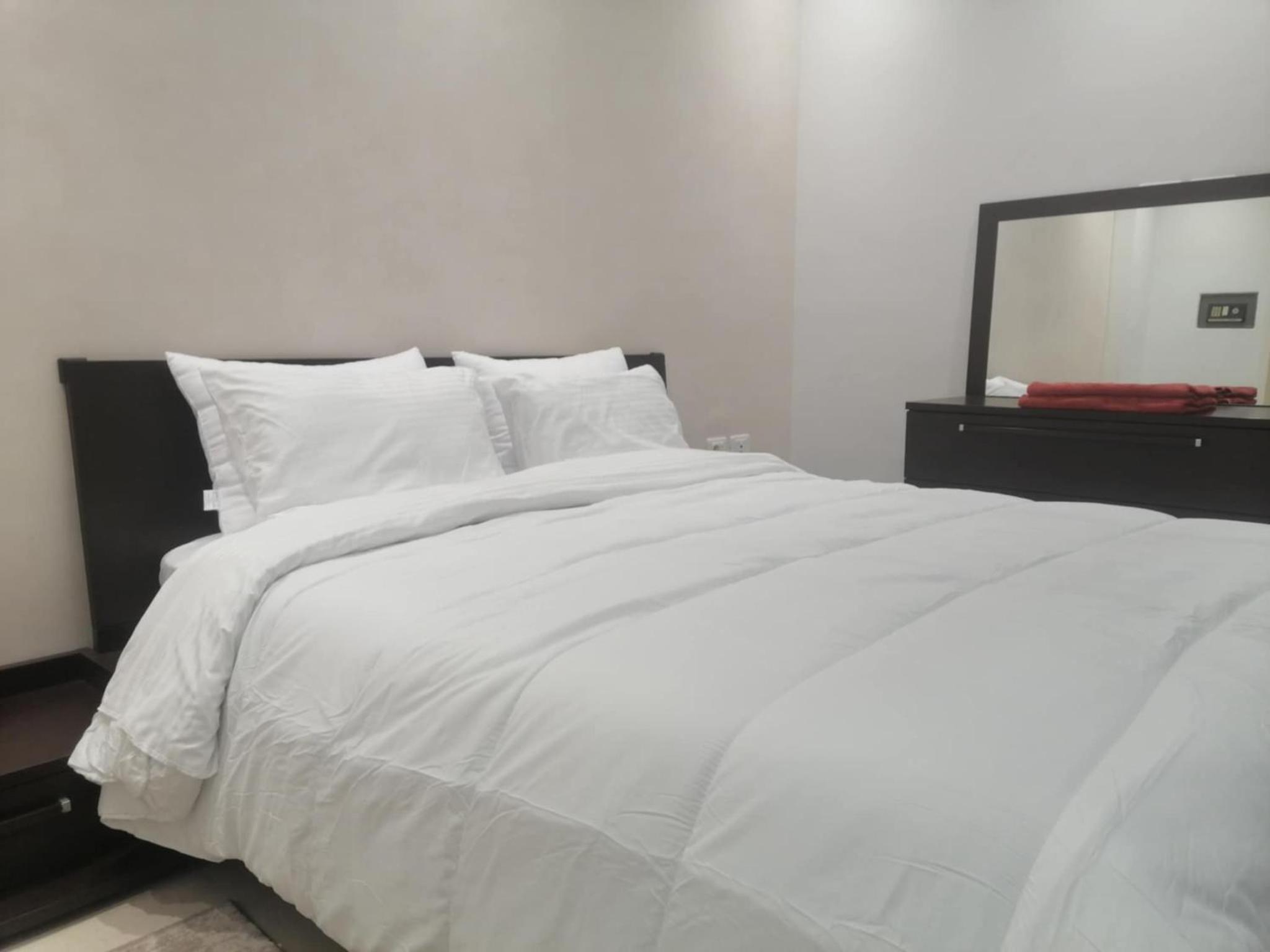 Two-Bedroom Deluxe Apartment photo 2